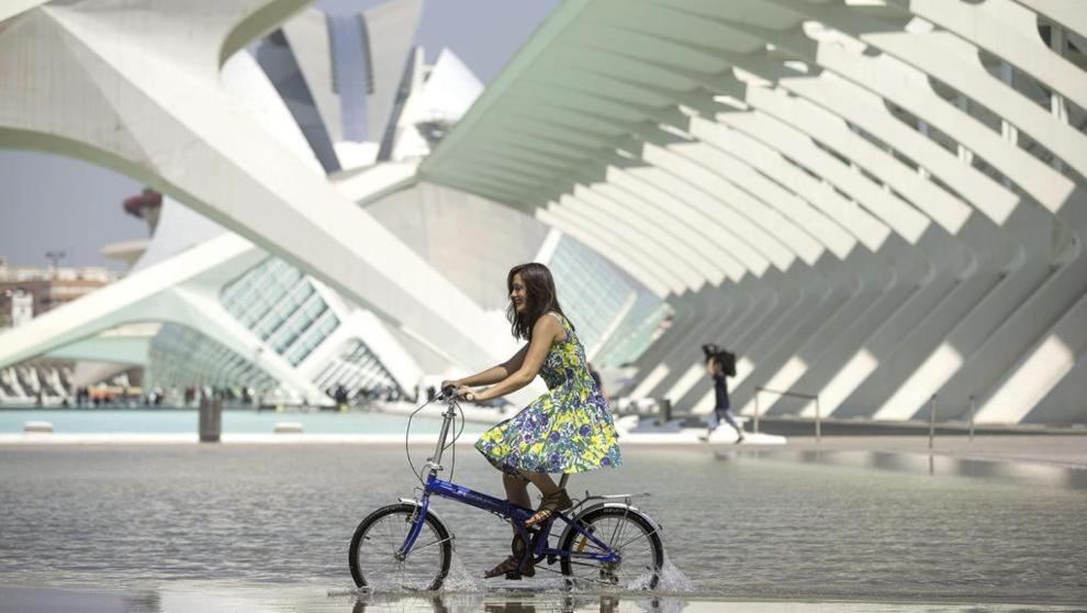 HOSTAL LETTO DAL MARE