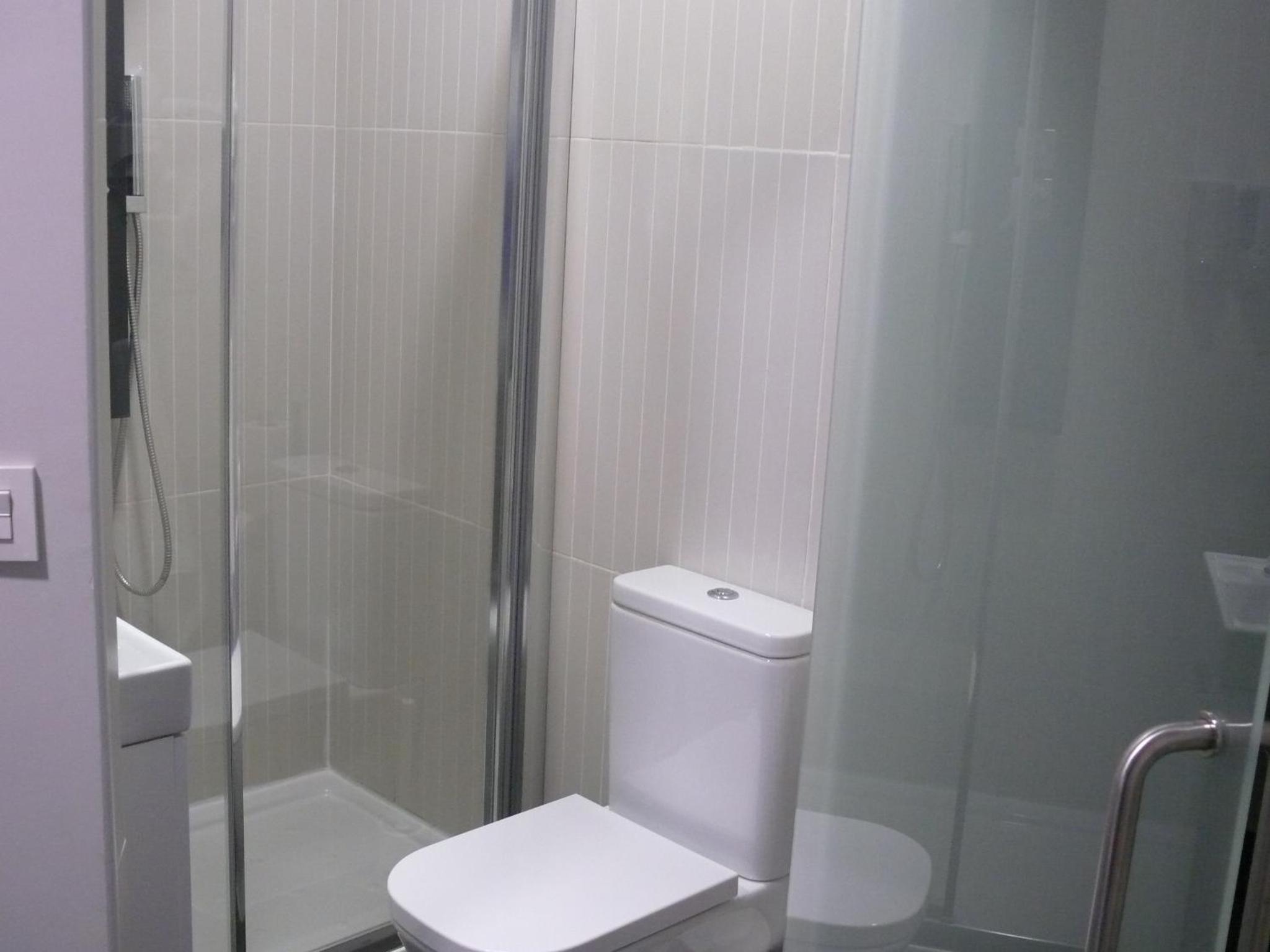 HOSTAL LETTO DAL MARE