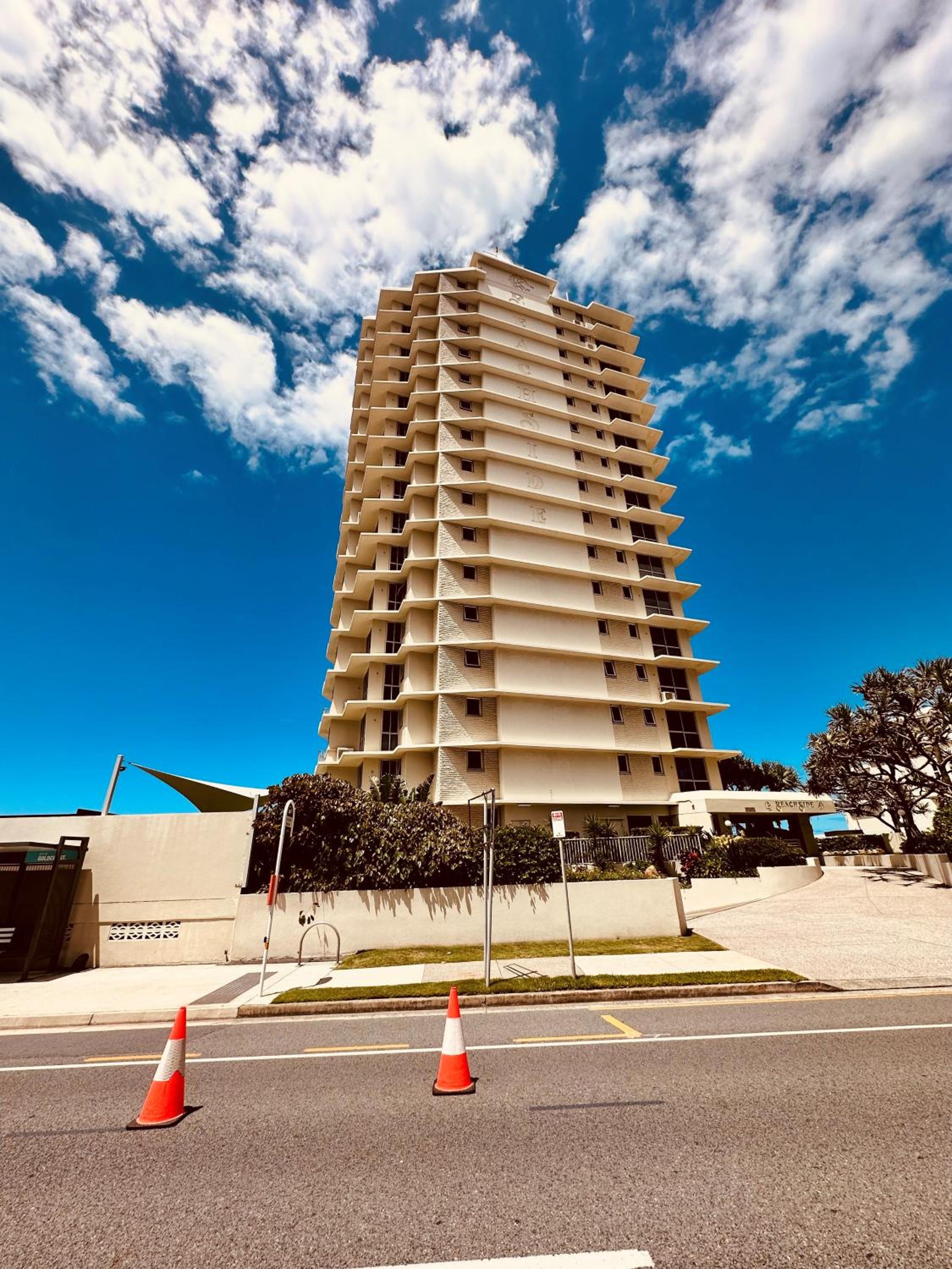 BEACHSIDE/ PARADISE BEST VIEWS GOLD COAST