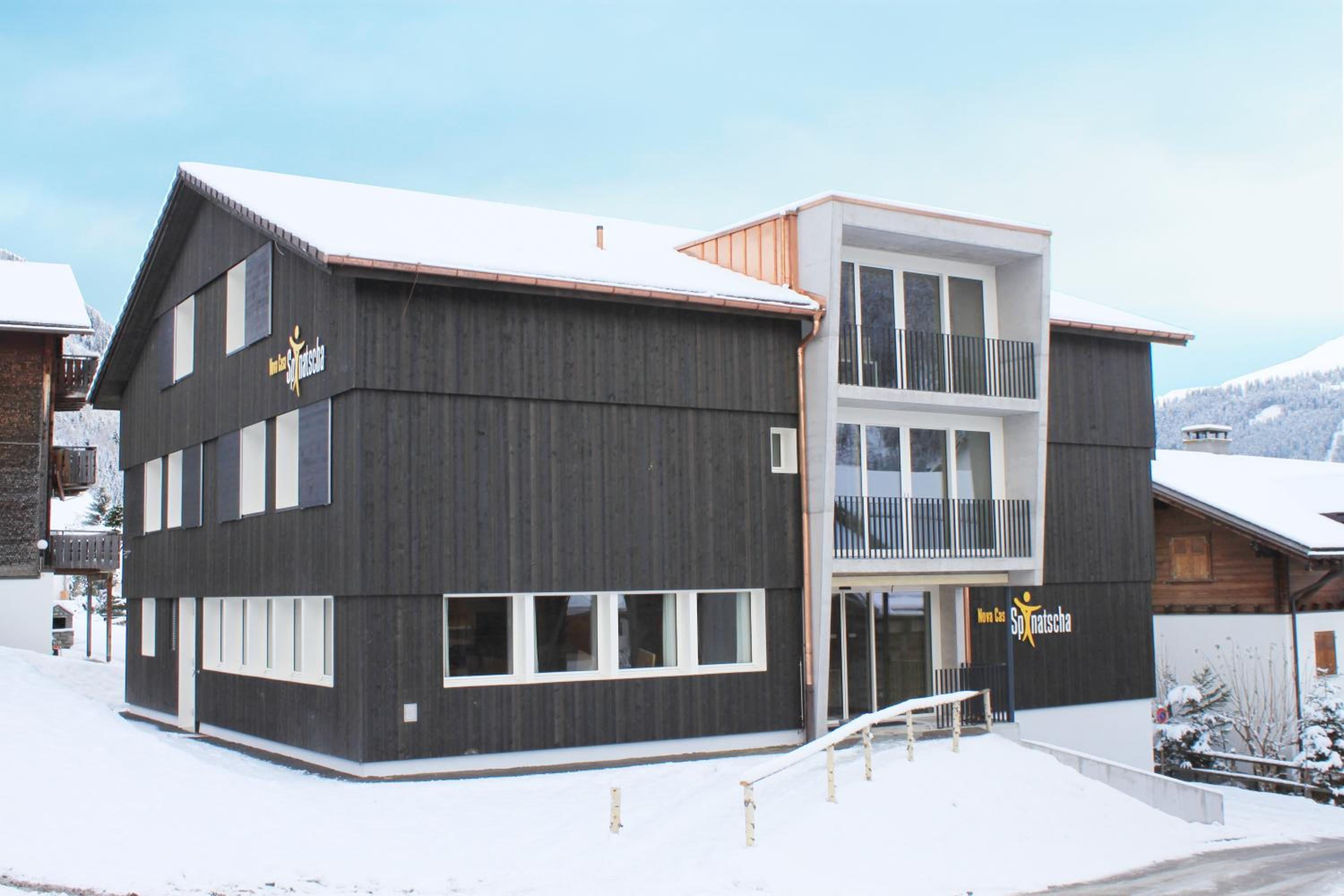 Hotel Nova Casa Spinatscha Sedrun - Image 1