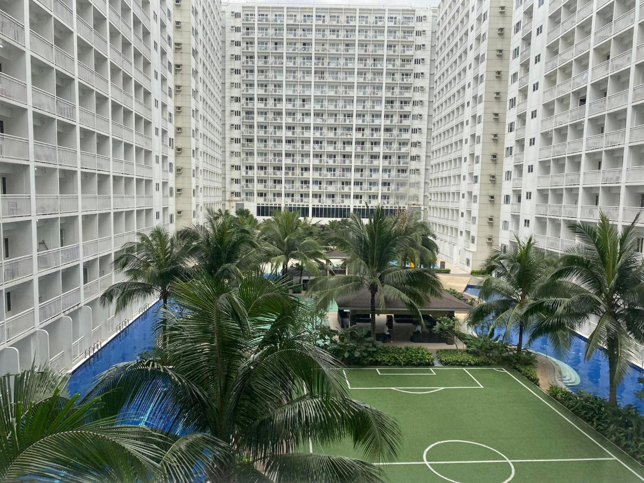 SHORE RESIDENCE D13 shortwalk Mall of asia near airport view 3