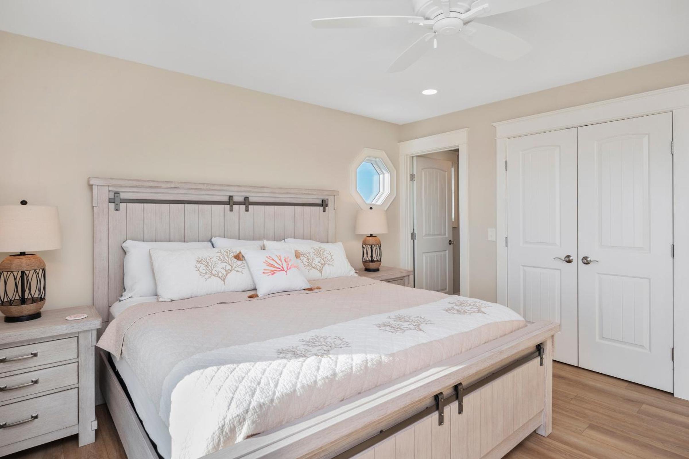 Serenity by the Sea by Oak Island Accommodations