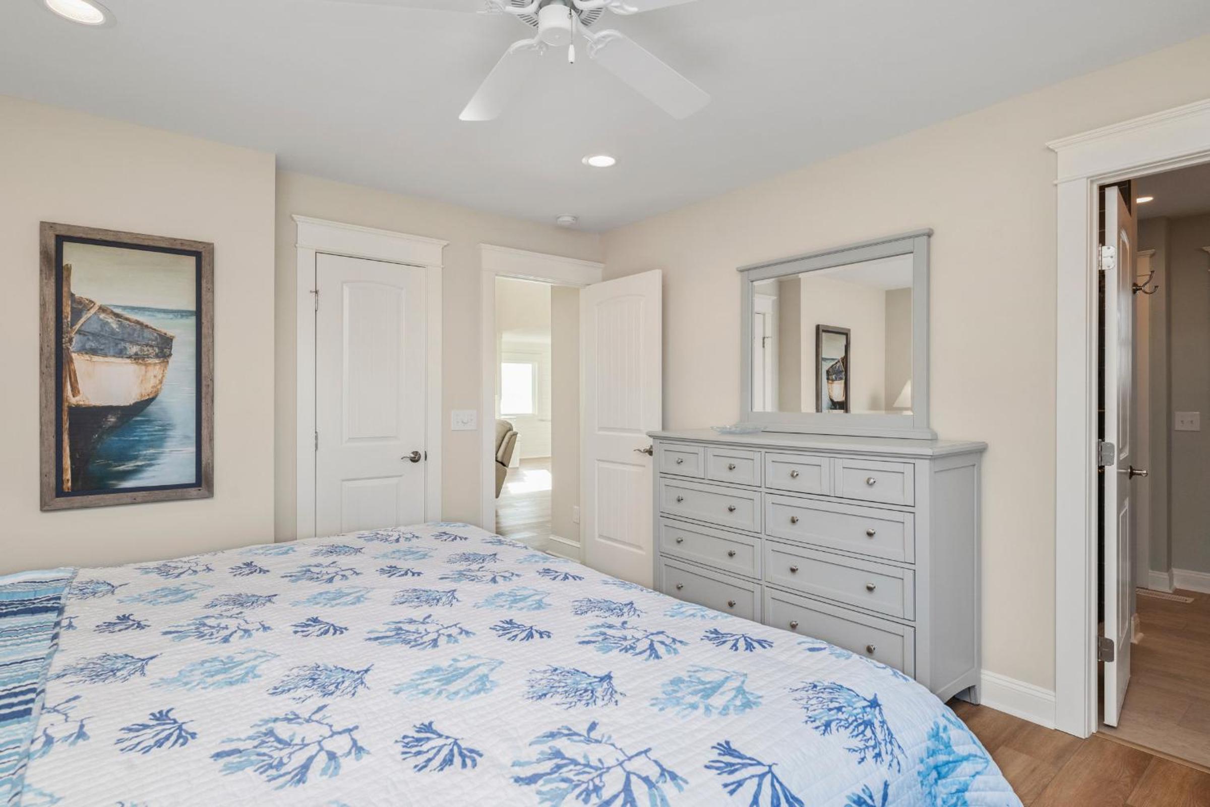 Serenity by the Sea by Oak Island Accommodations