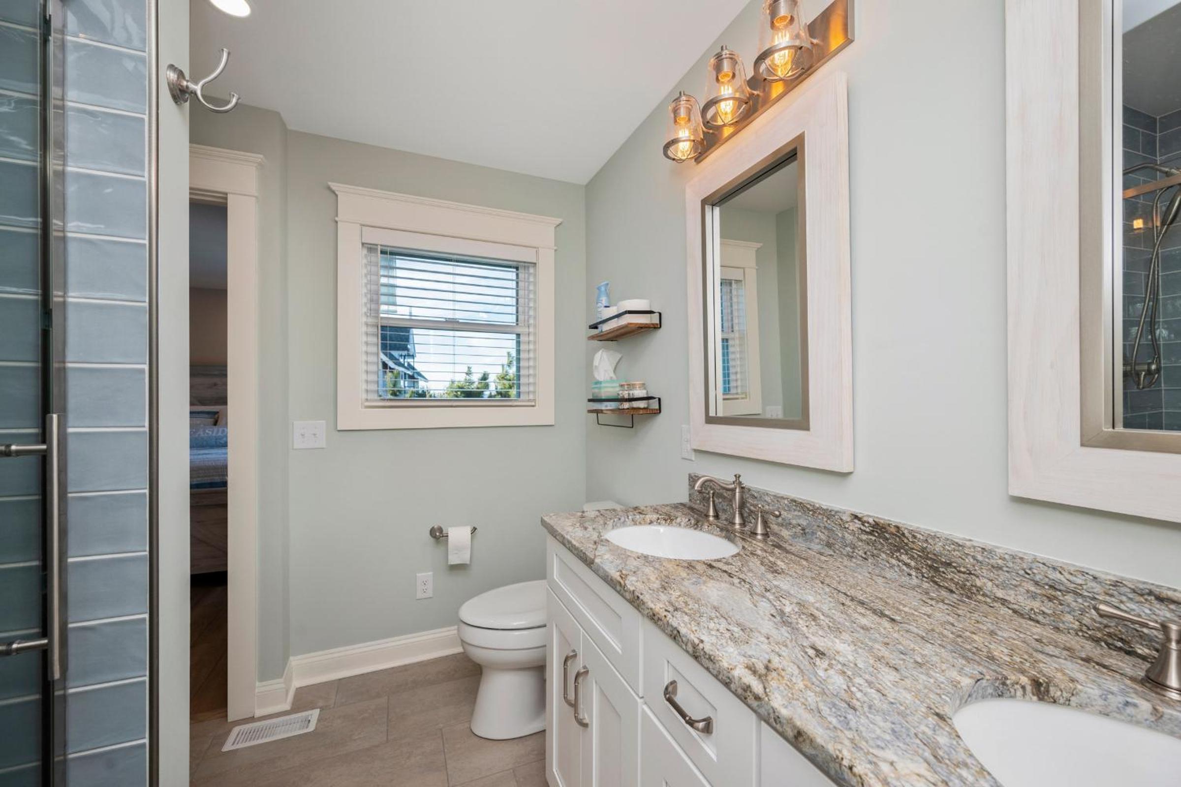Serenity by the Sea by Oak Island Accommodations