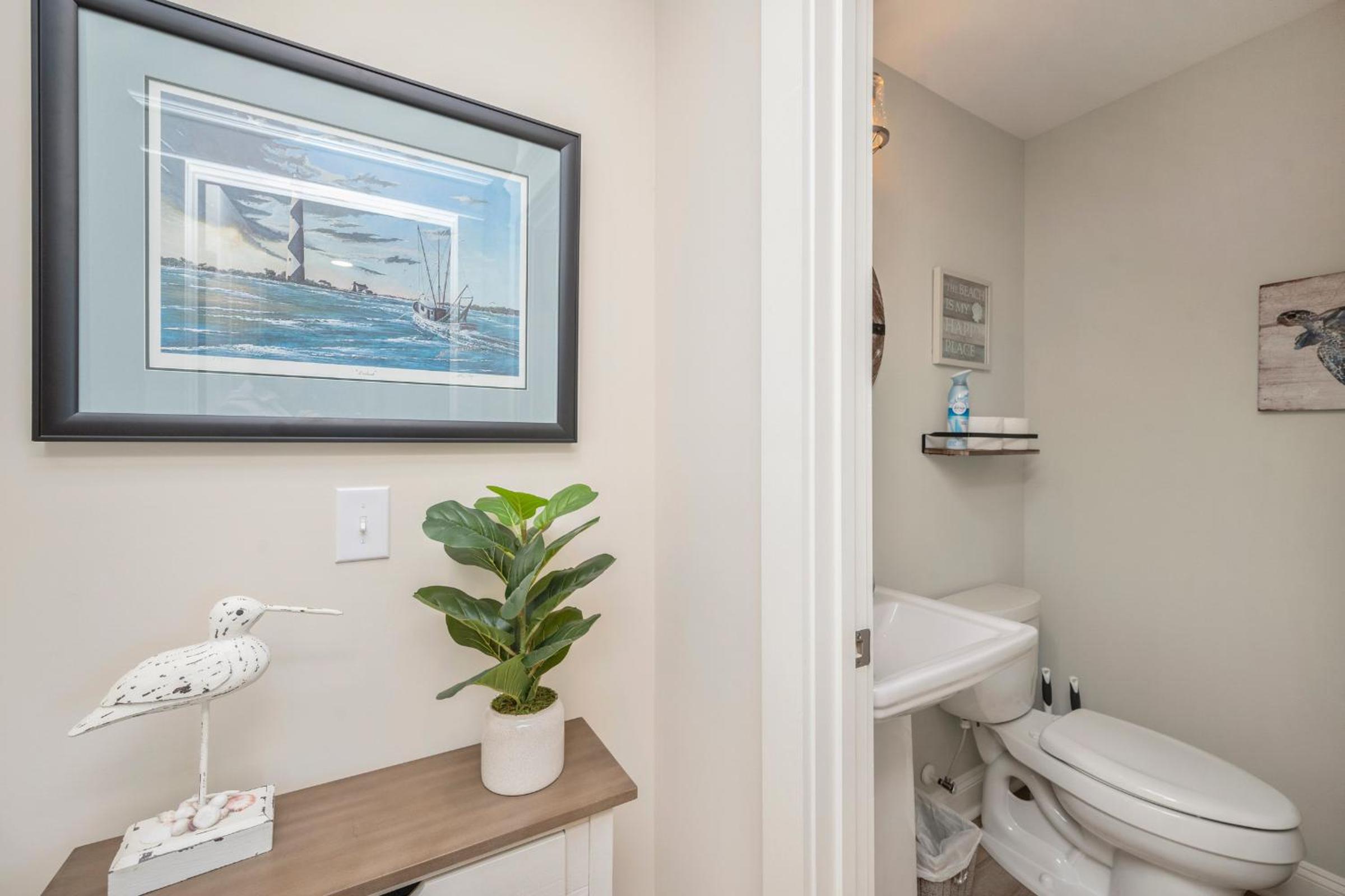 Serenity by the Sea by Oak Island Accommodations