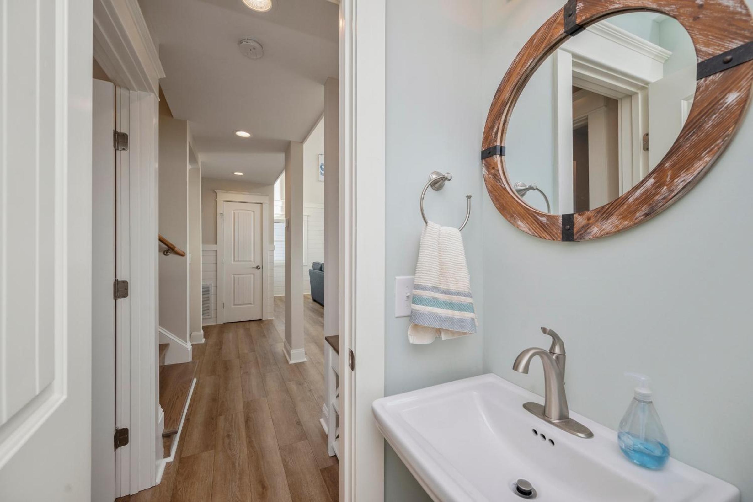Serenity by the Sea by Oak Island Accommodations