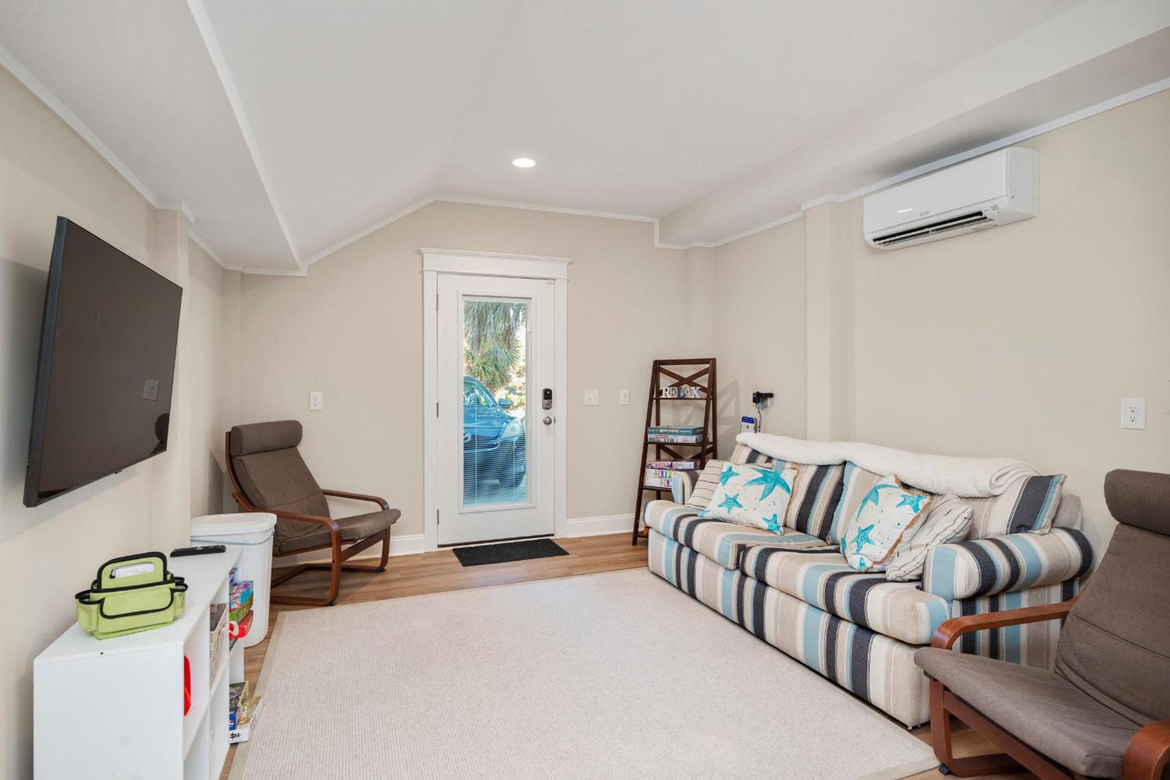 Serenity by the Sea by Oak Island Accommodations
