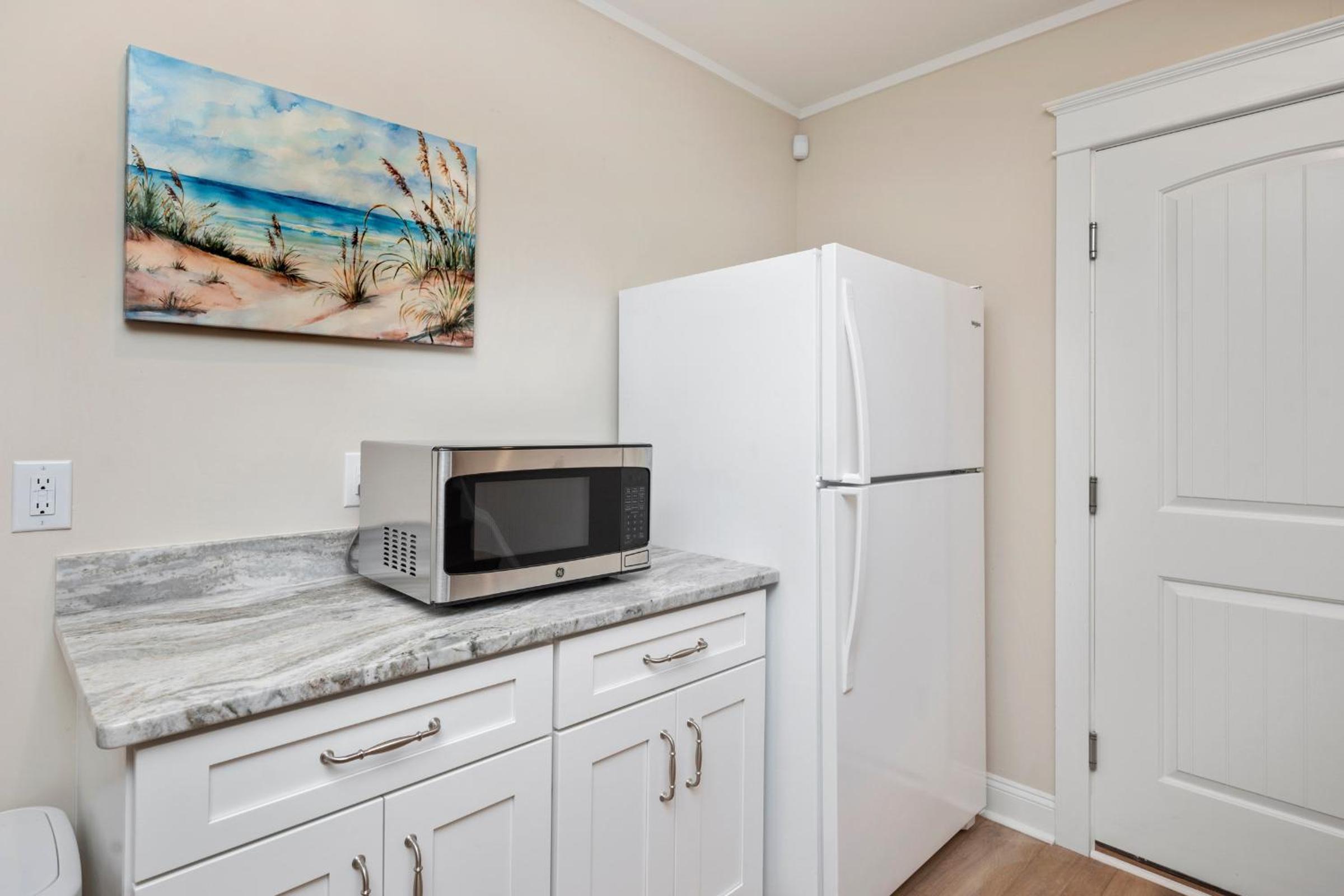 Serenity by the Sea by Oak Island Accommodations