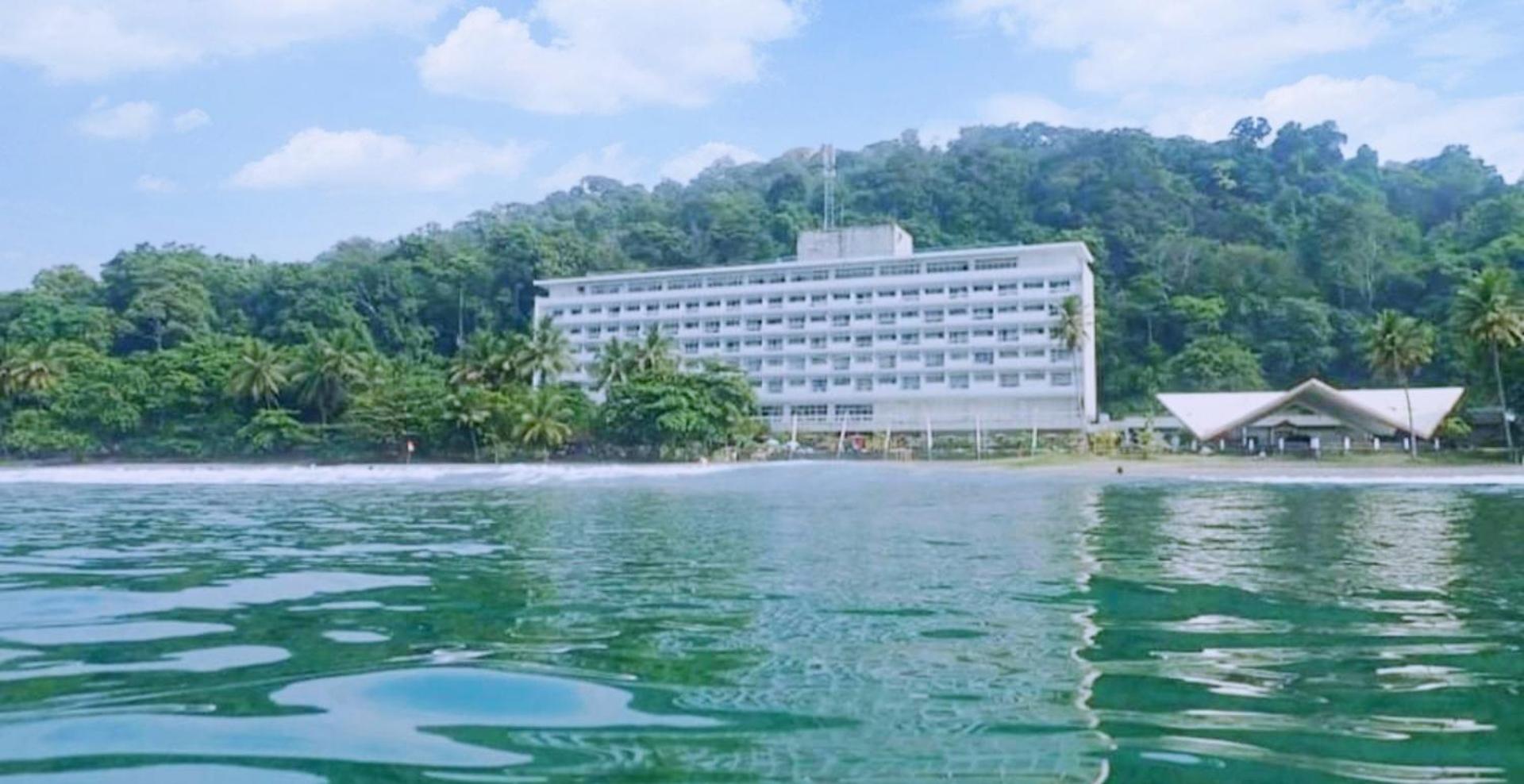 Grand Inna Samudra Beach