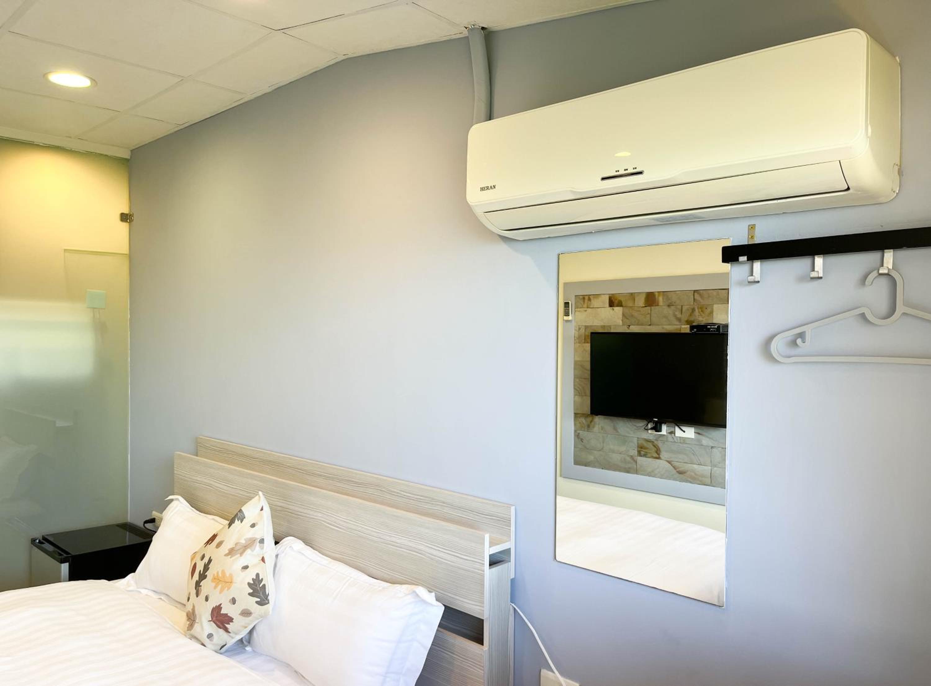 Photo 37