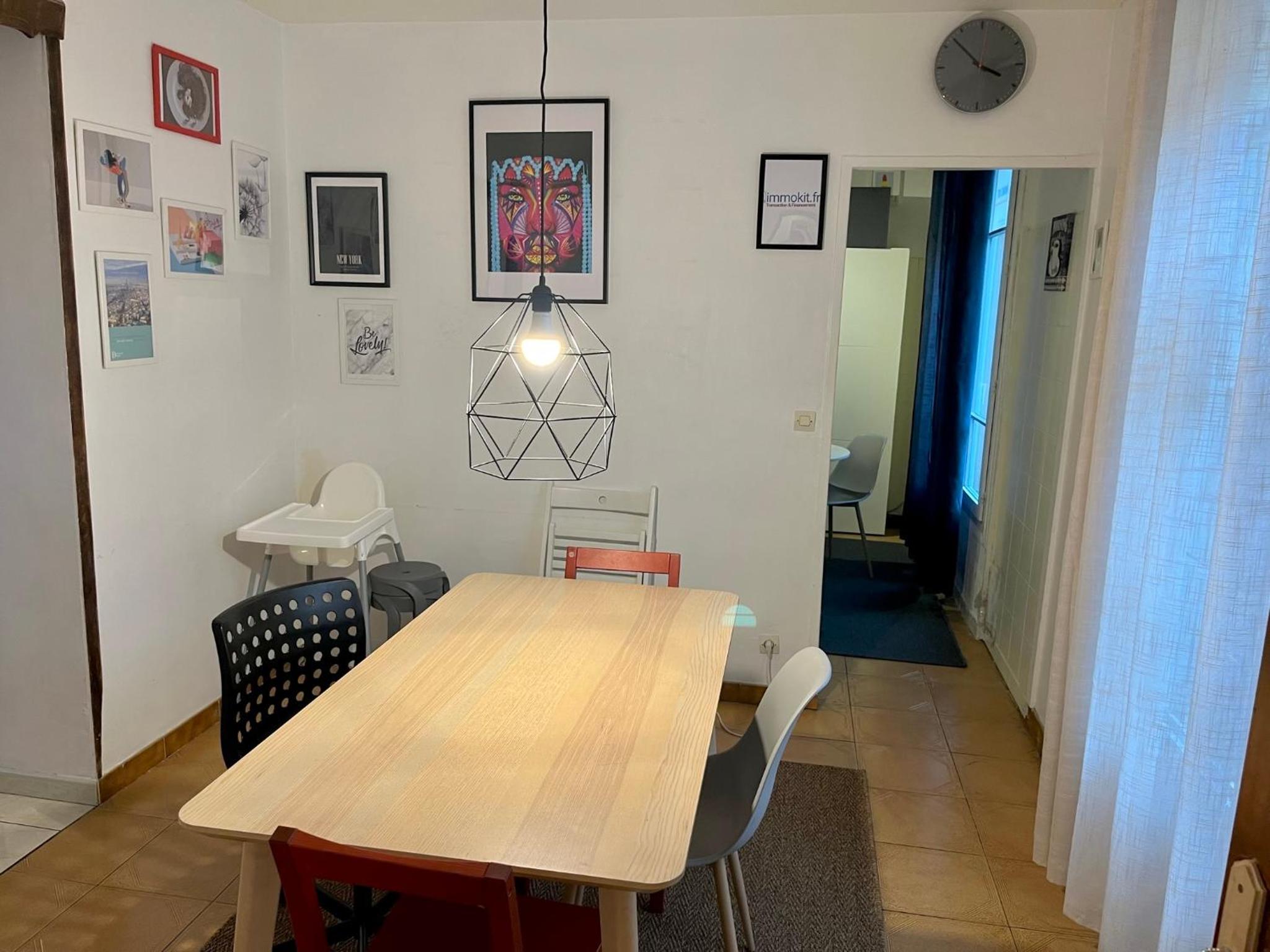 Aubervilliers maison de ville près métro 7 by immo kit bnb