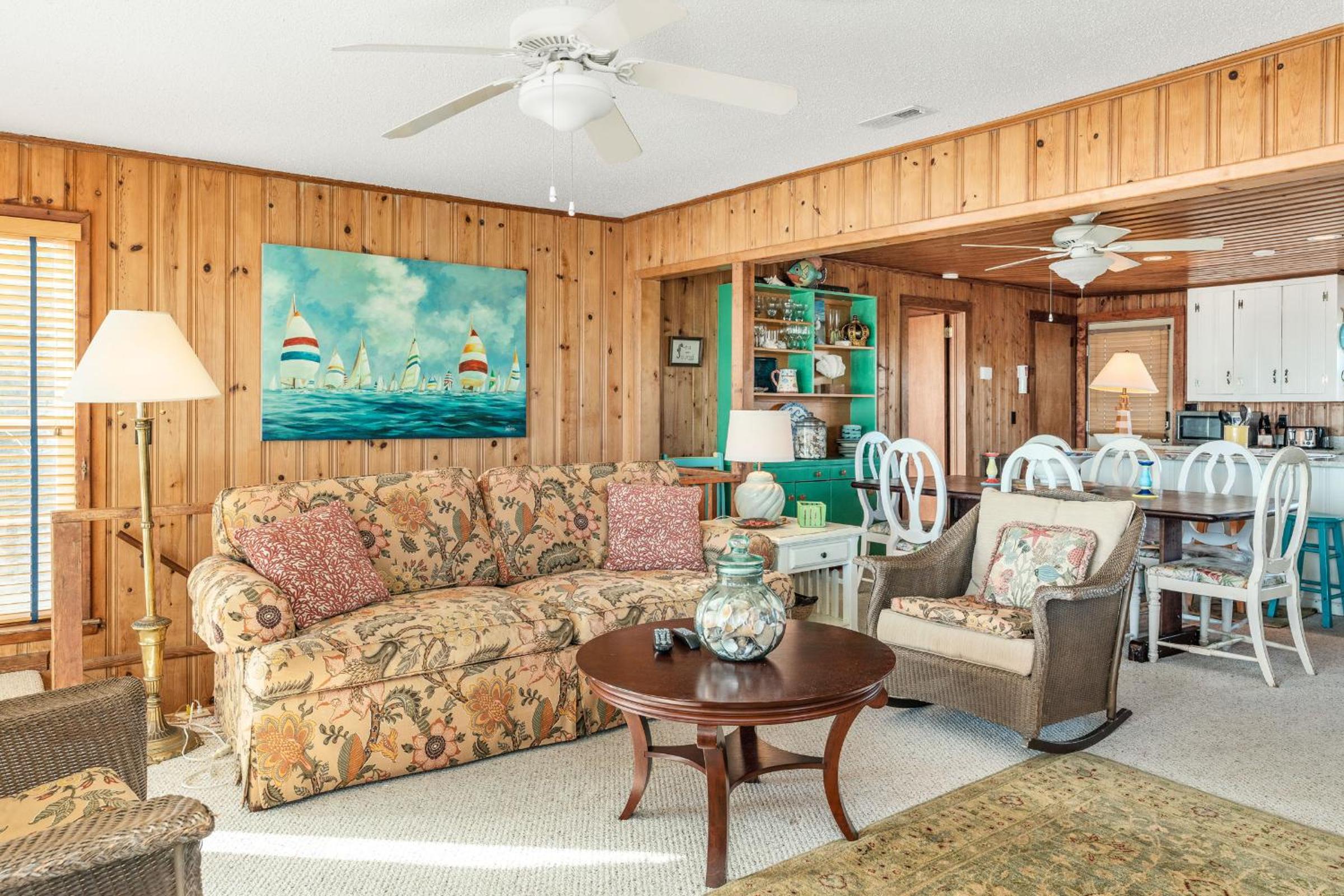 Sea And Sound by Oak Island Accommodations
