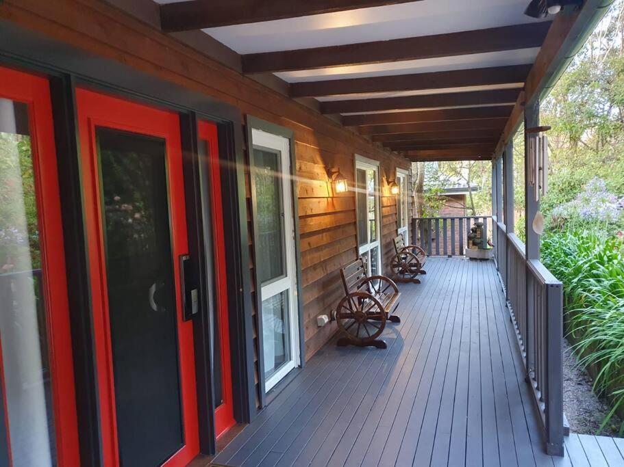 Rustic Queen of Leura