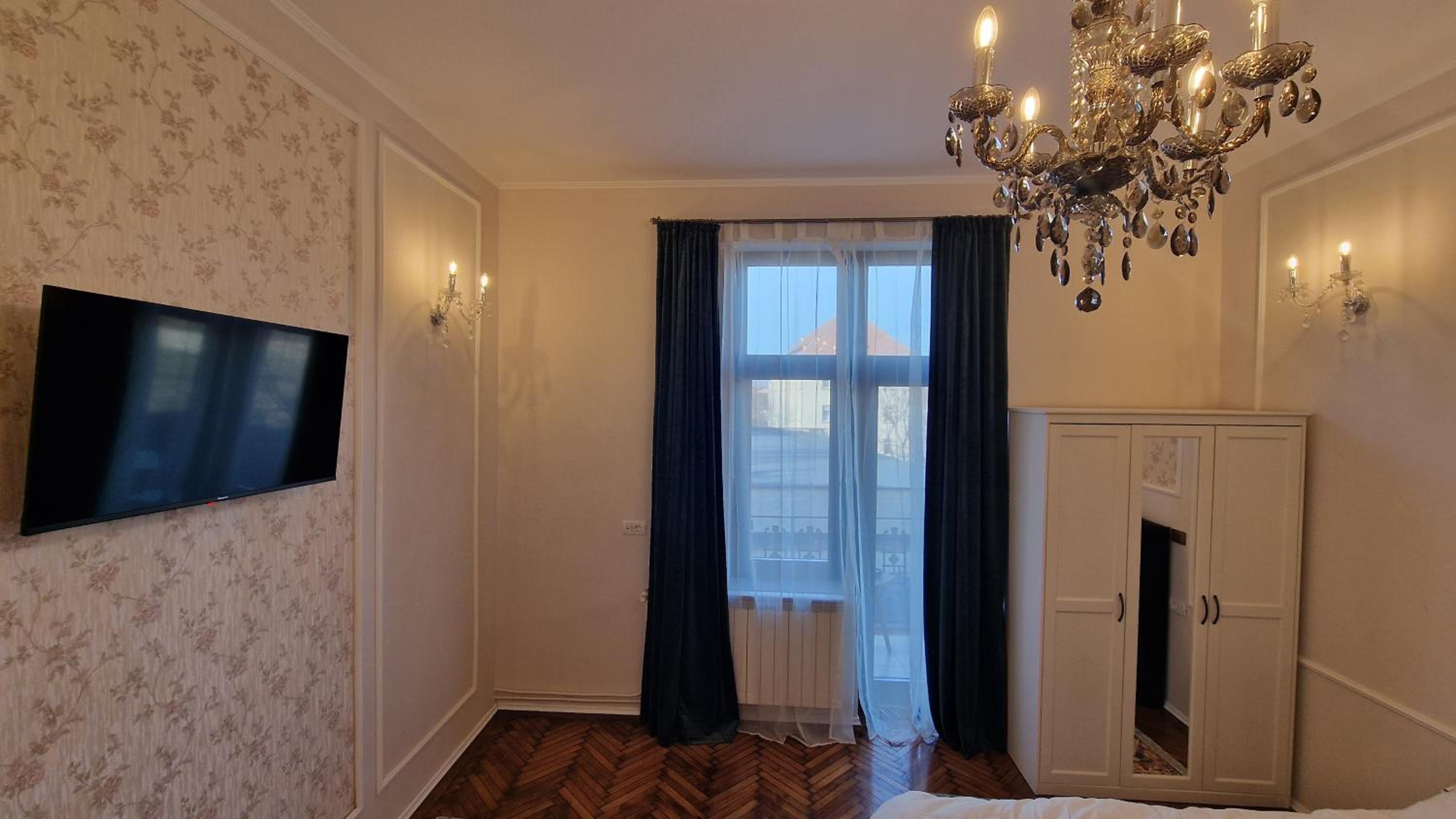 UVS Central Luxury Apartment