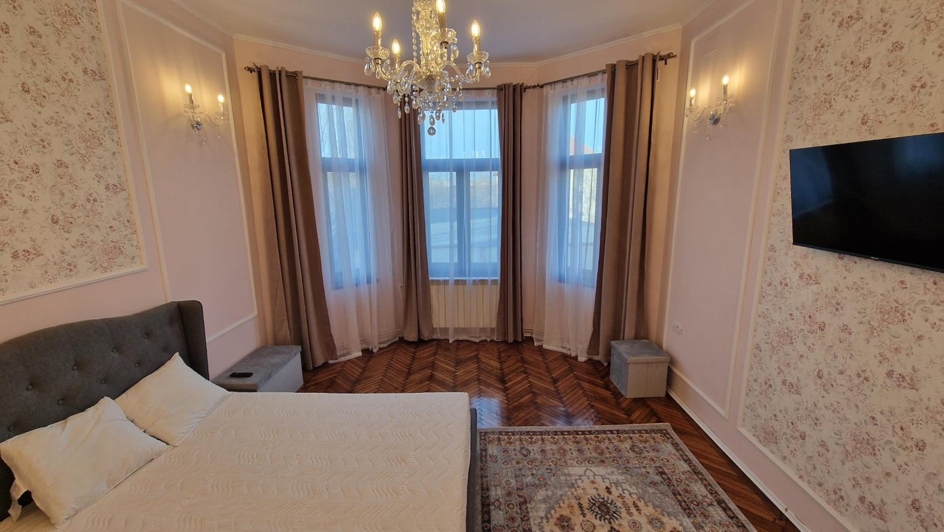UVS Central Luxury Apartment