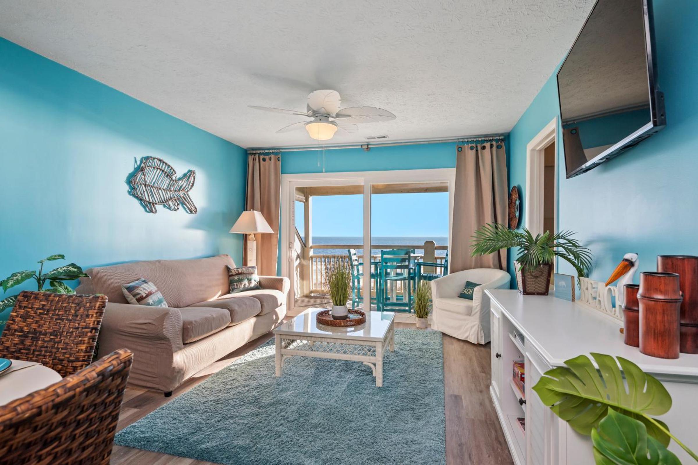 Changing Tides by Oak Island Accommodations