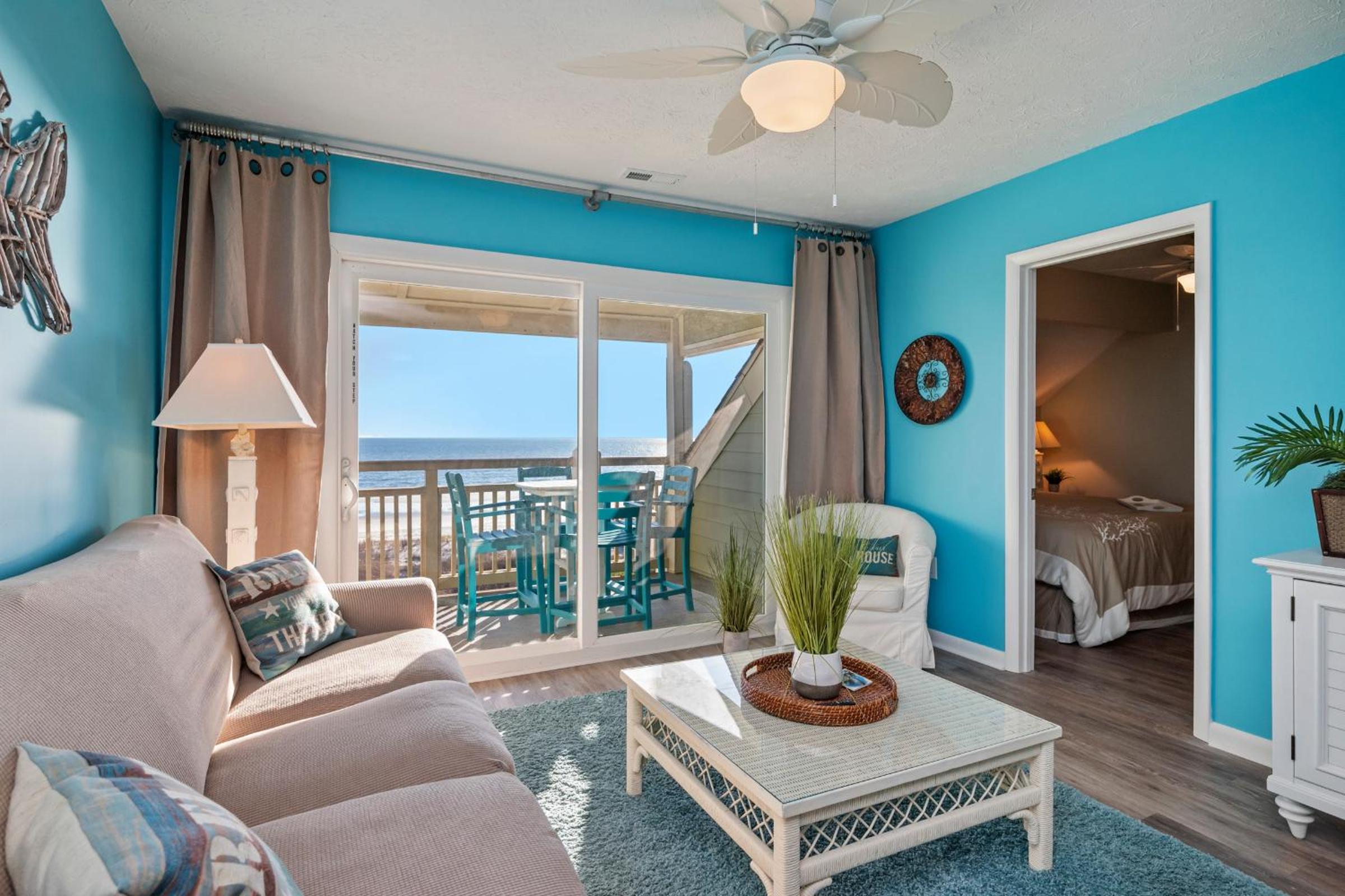 Changing Tides by Oak Island Accommodations