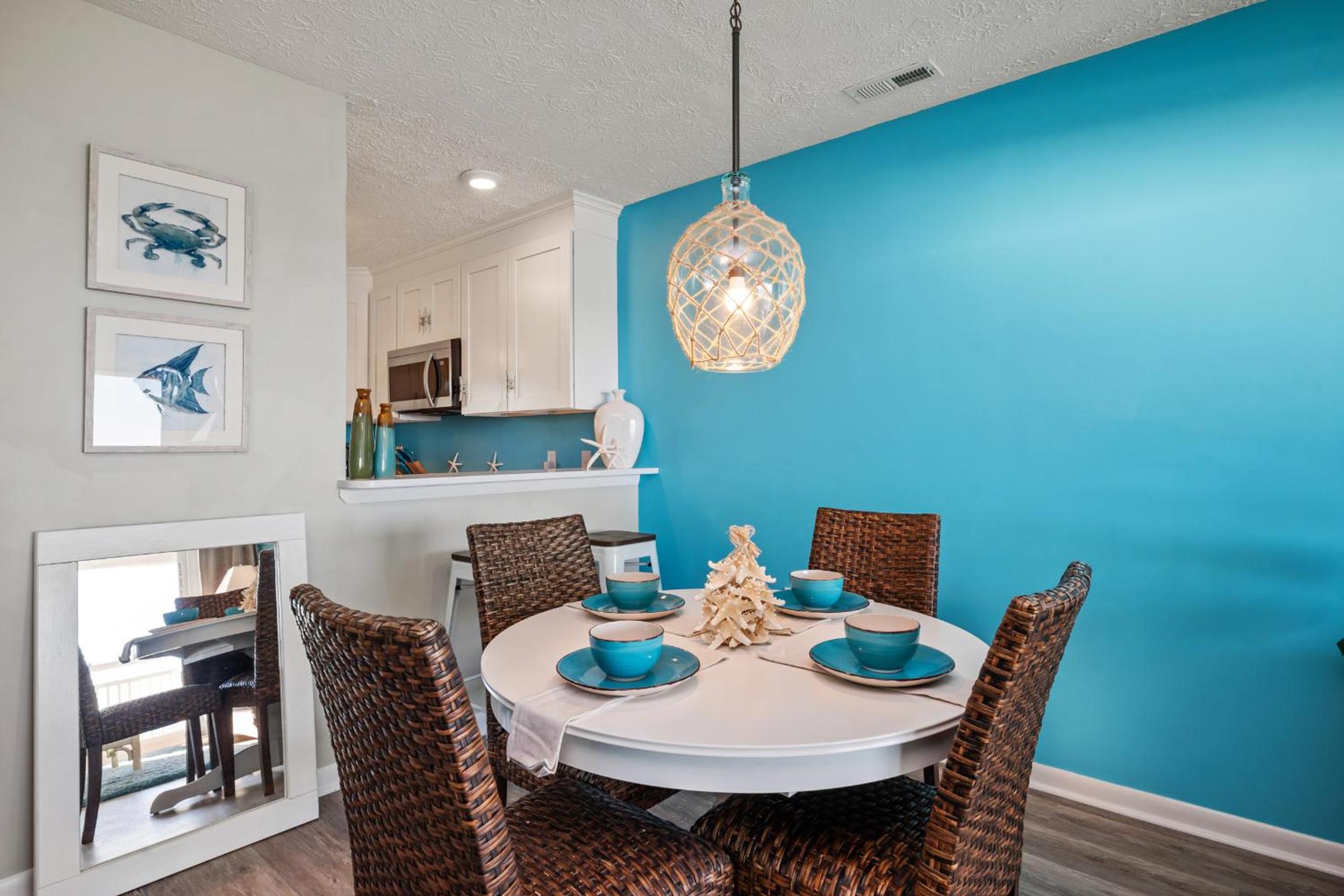 Changing Tides by Oak Island Accommodations