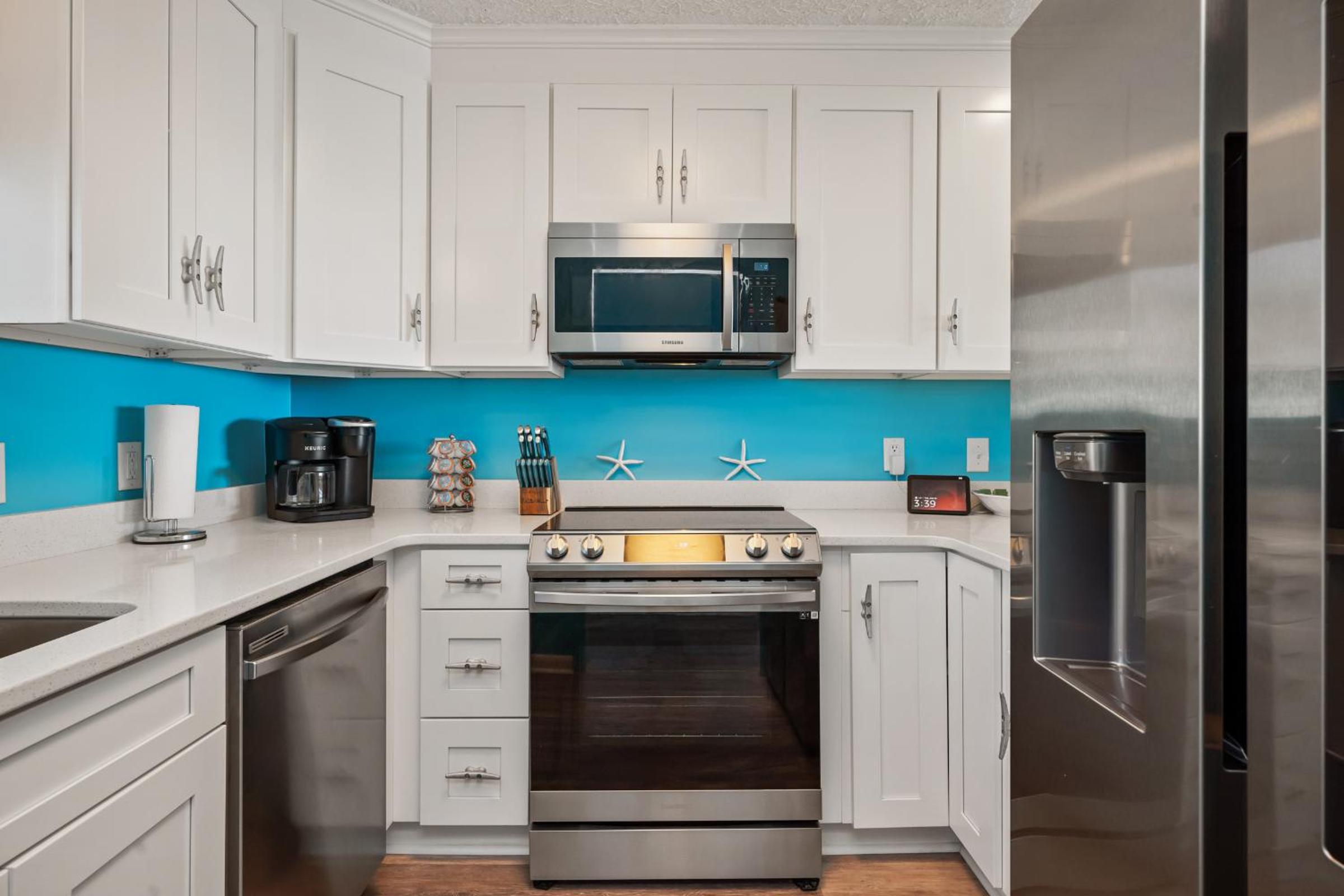 Changing Tides by Oak Island Accommodations