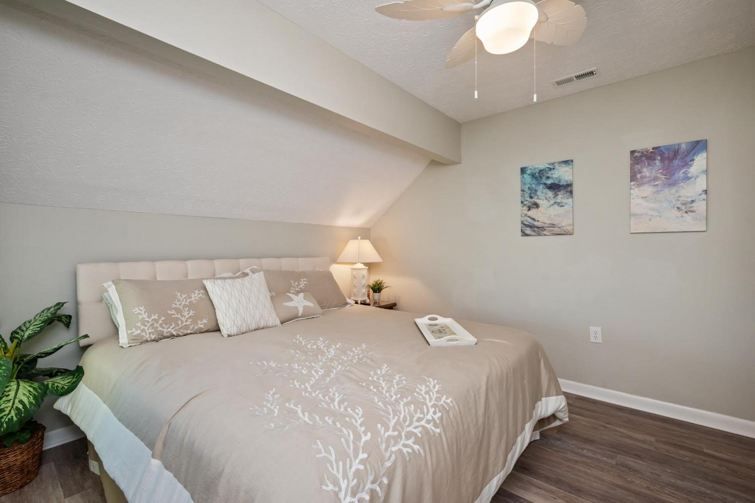 Changing Tides by Oak Island Accommodations