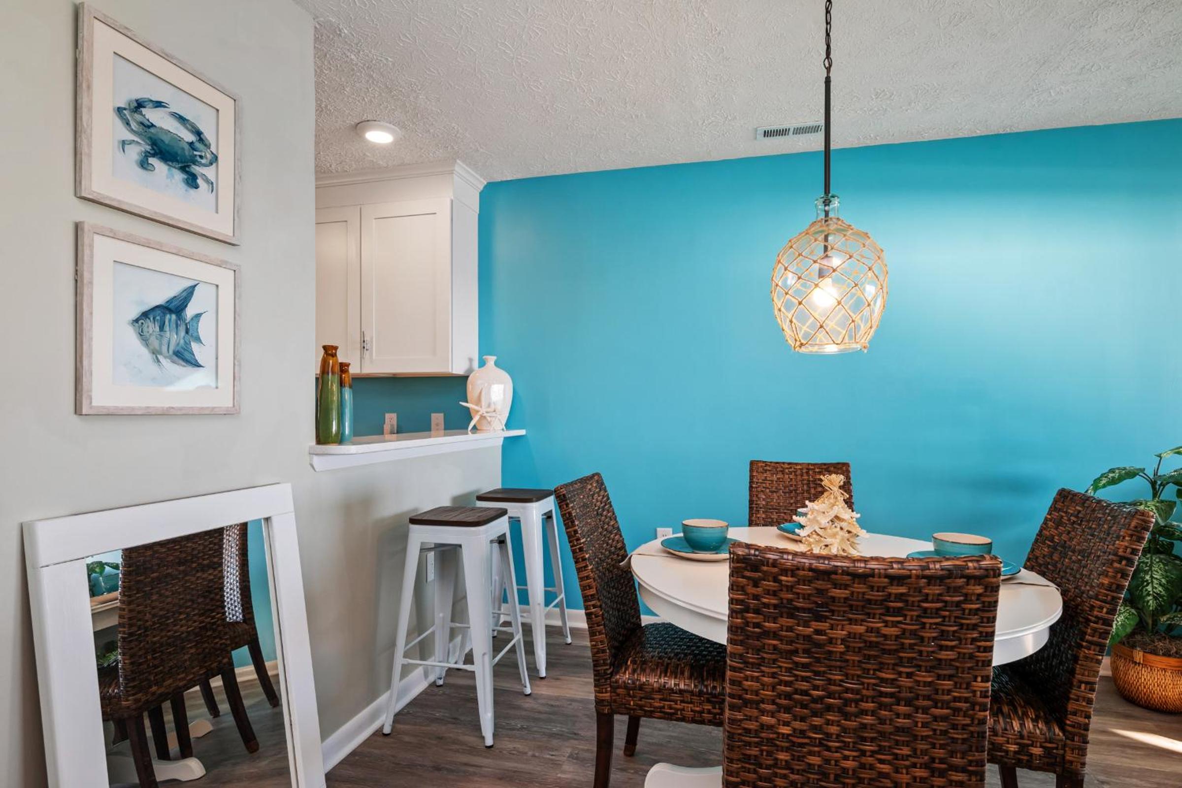 Changing Tides by Oak Island Accommodations