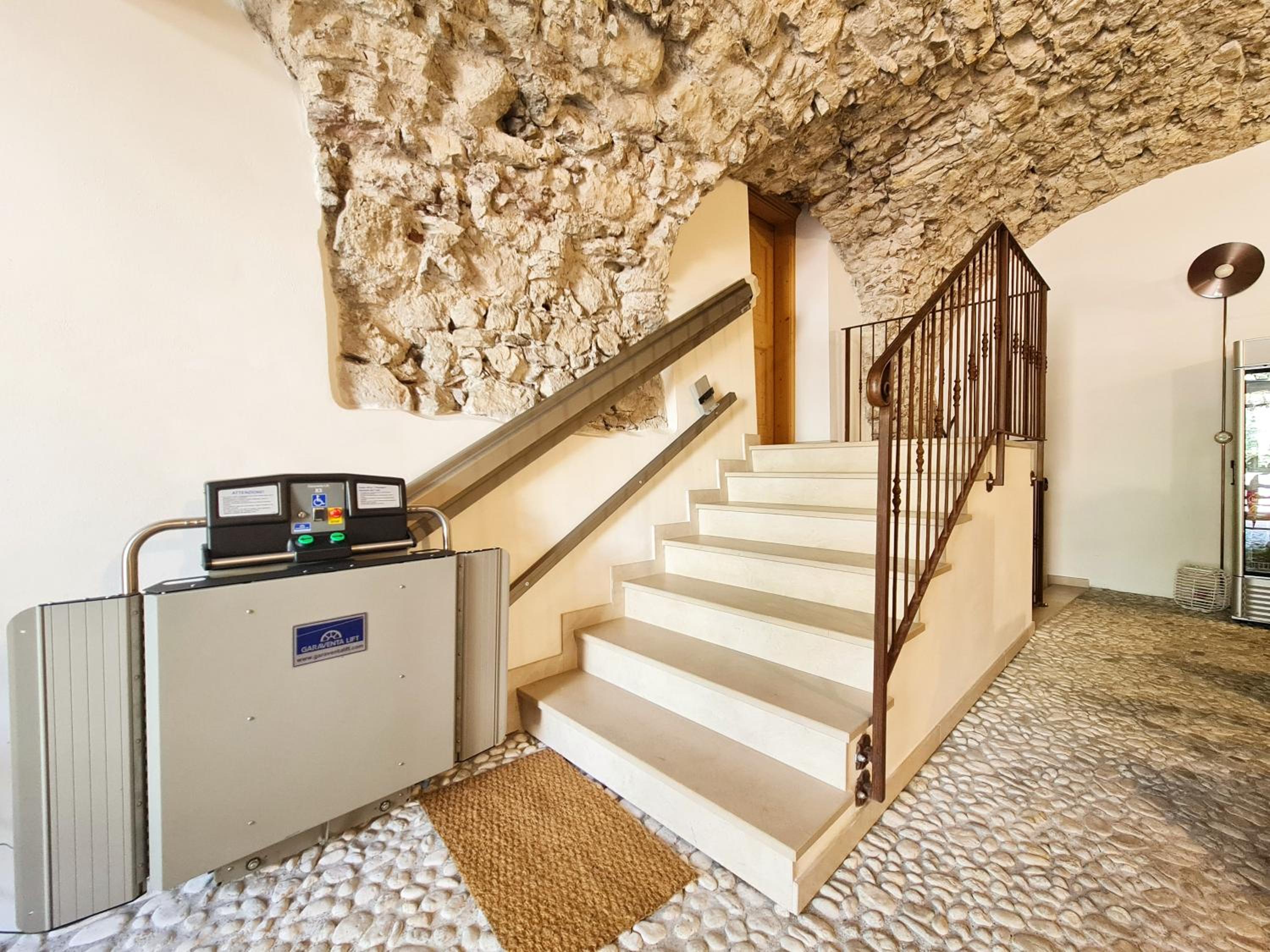 Pietra Rara Apartments view 3