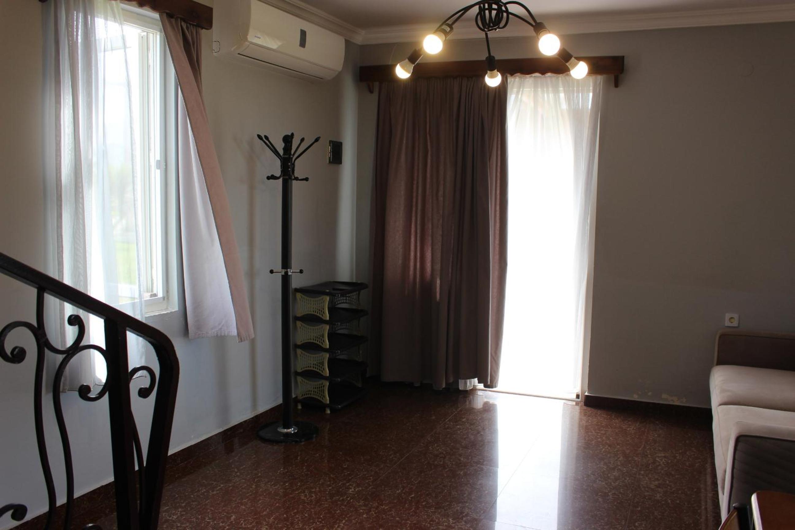 Дом на пляже Black sea House