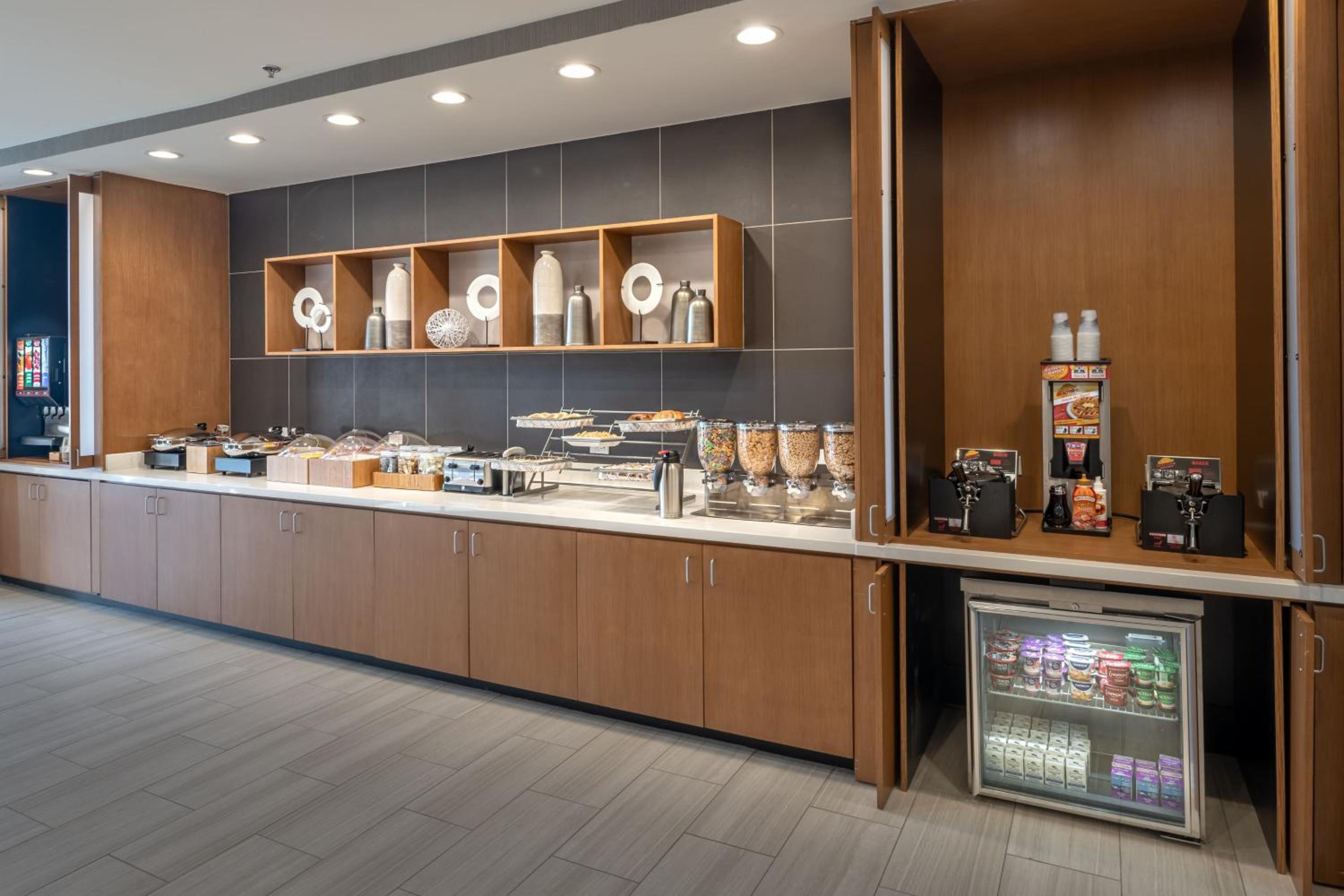 SpringHill Suites by Marriott Dallas McKinney - Property Image 9
