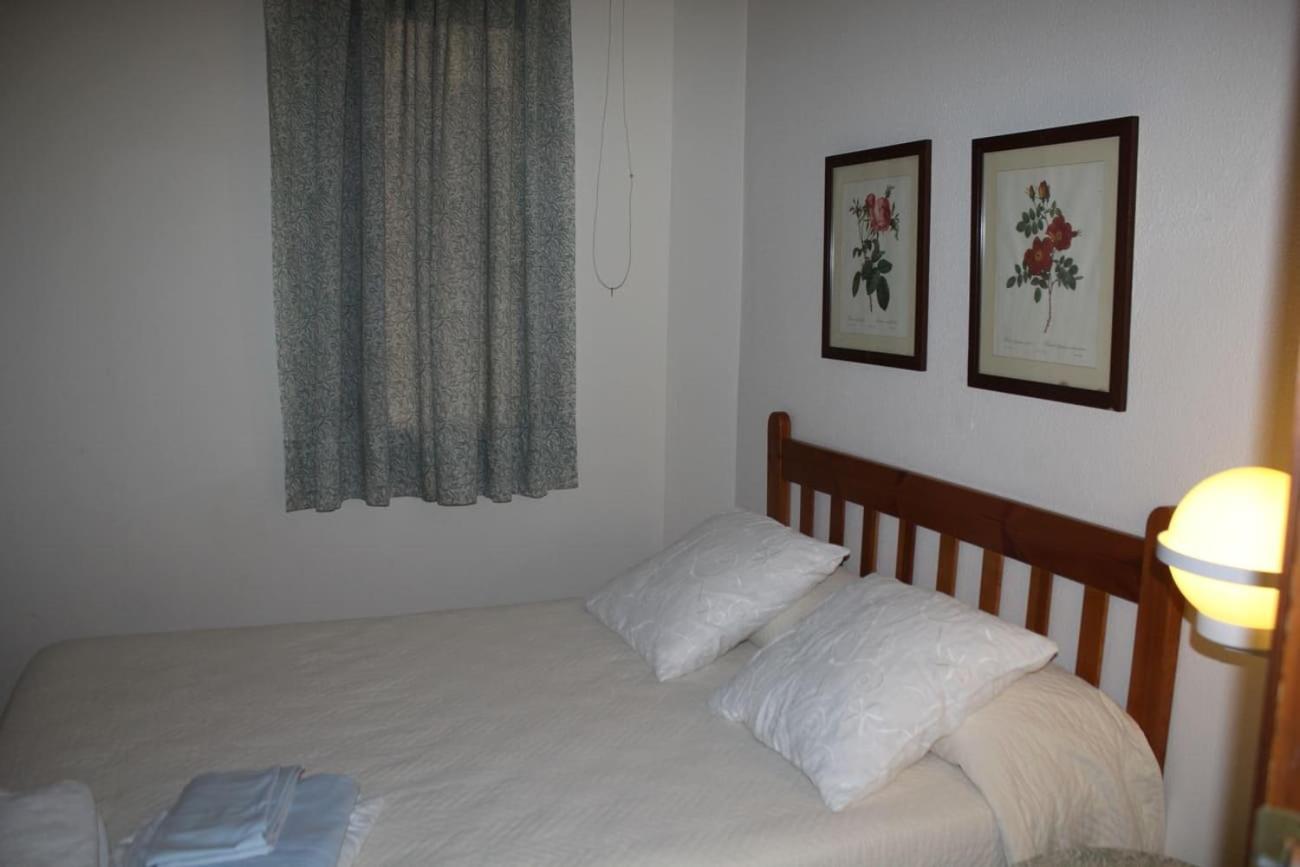 Apartamentos Pessets Adelaida