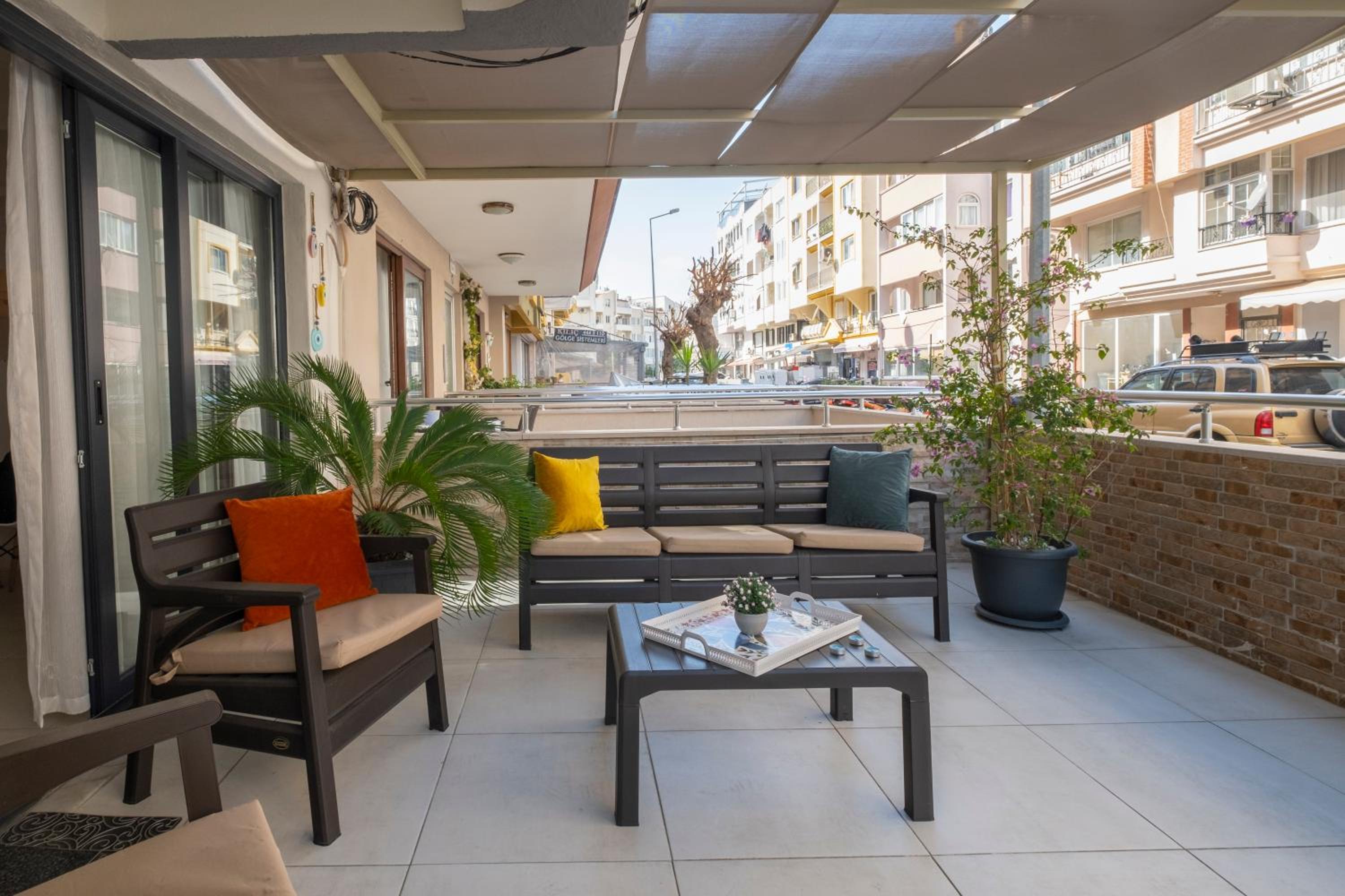 balance & terrace