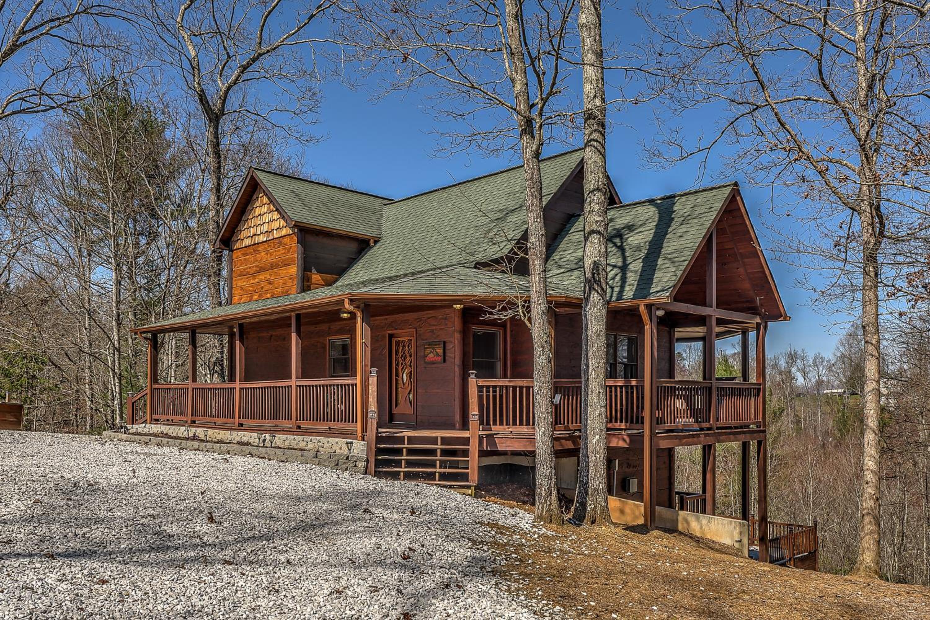 Cozy Blue Ridge Cabin in Heart of the Mountains view 4