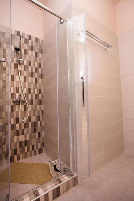 Regina Villa - Family Dream with double pool