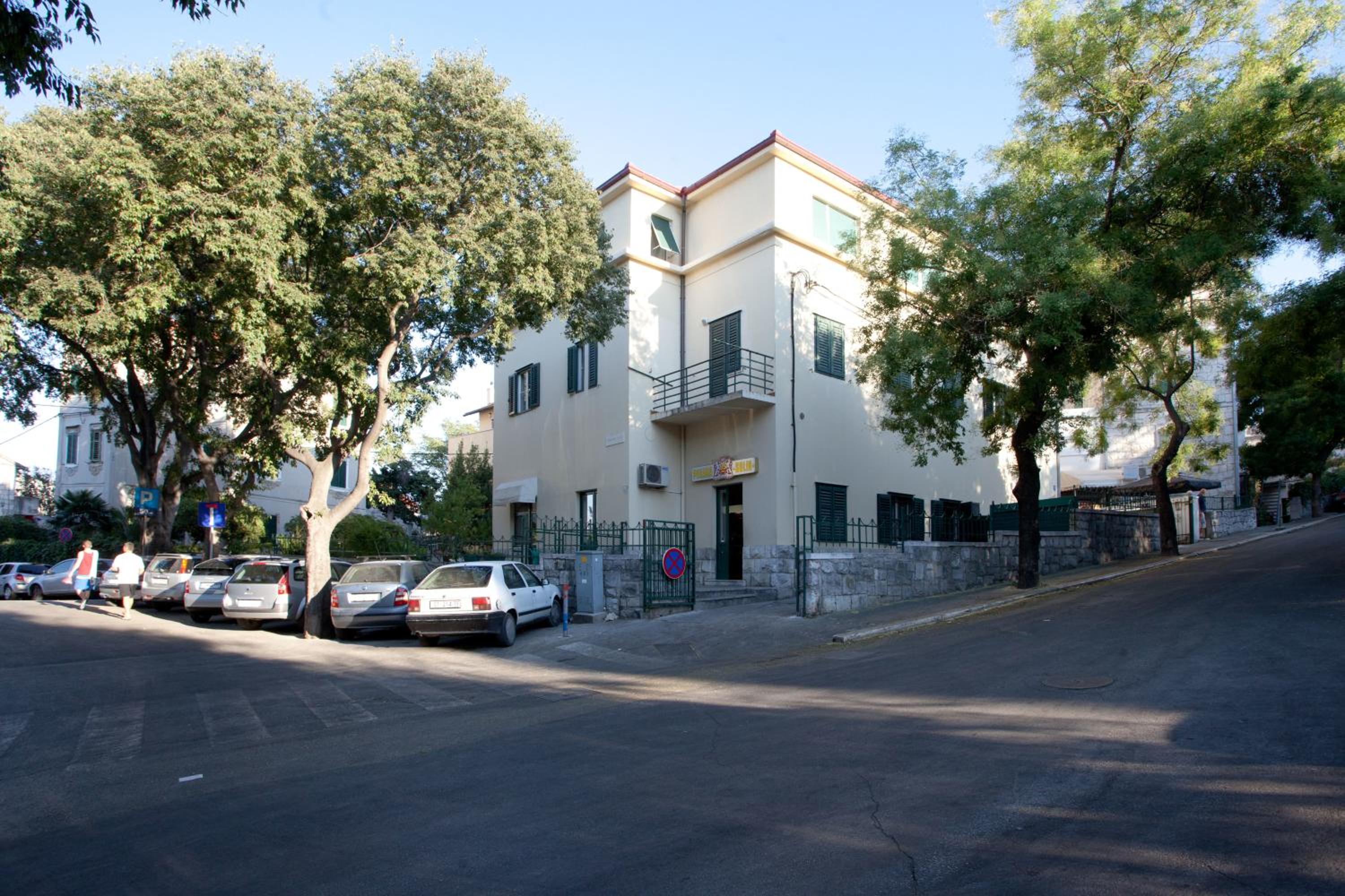 Photo 13