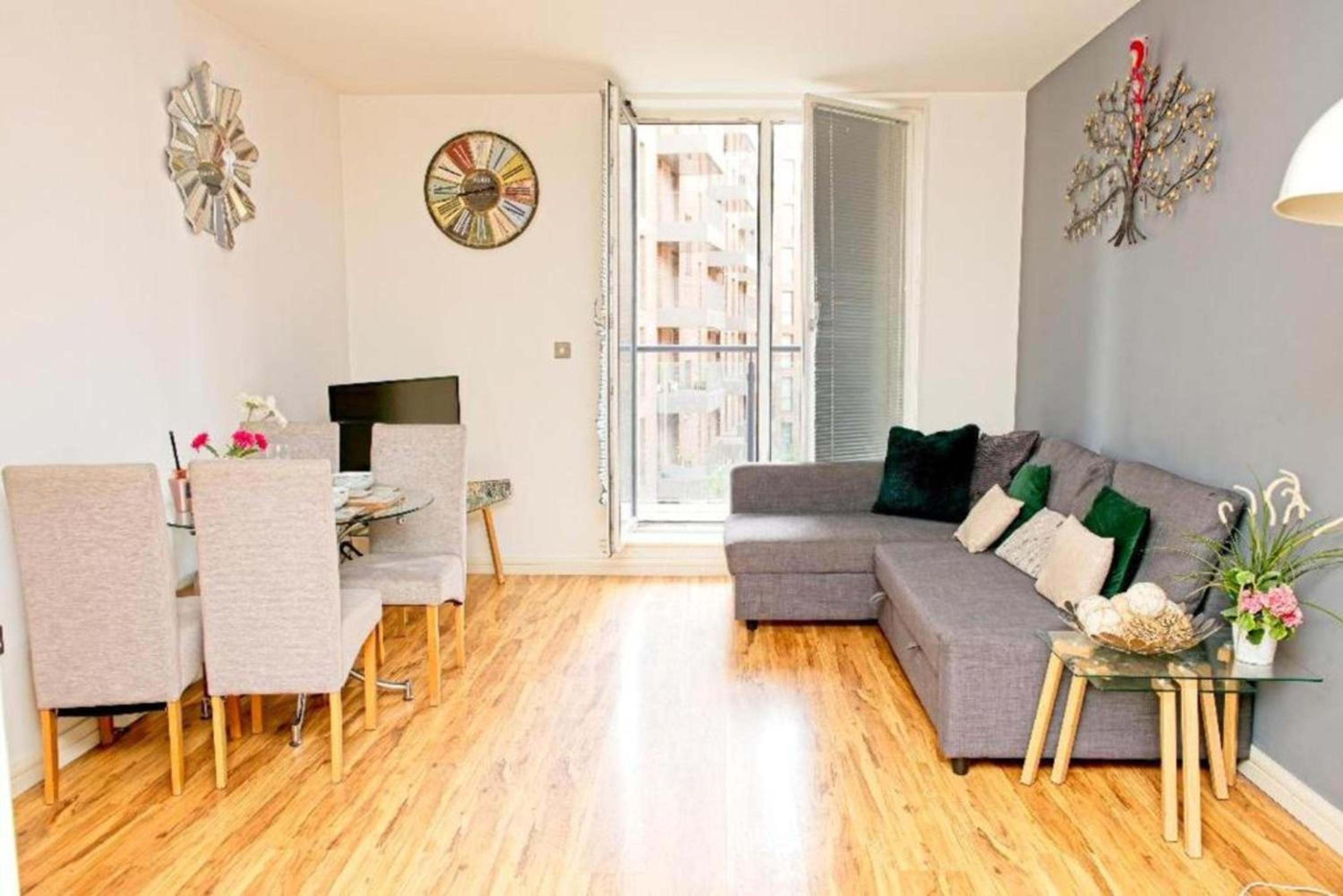 Skyline Central City Centre Apartment Birmingham view 5