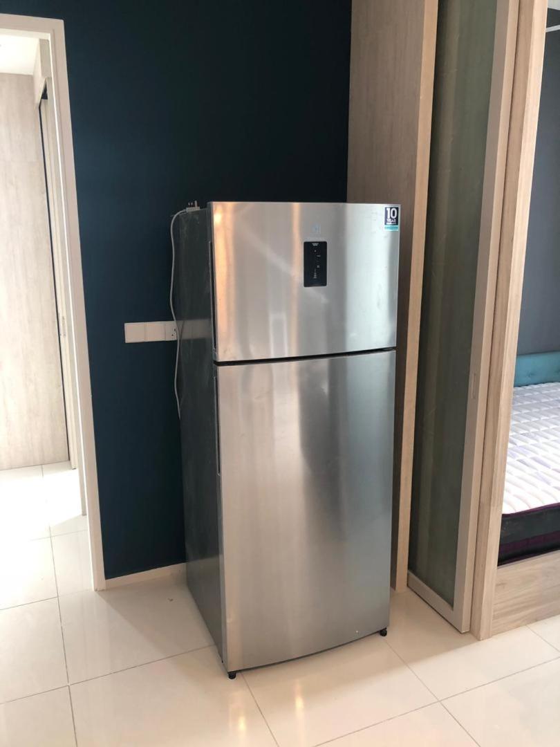 S27- Bukit Bintang Robertson 3BR Suite with Netflix