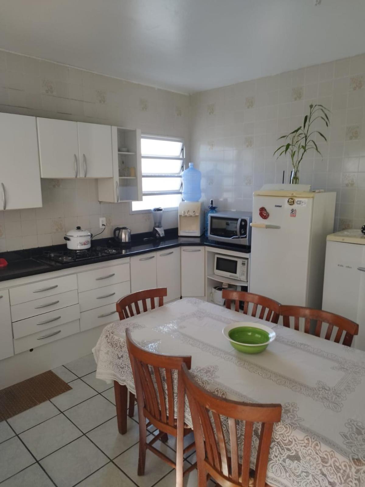 Casa tranquila com Churrasqueira - Barra da Lagoa