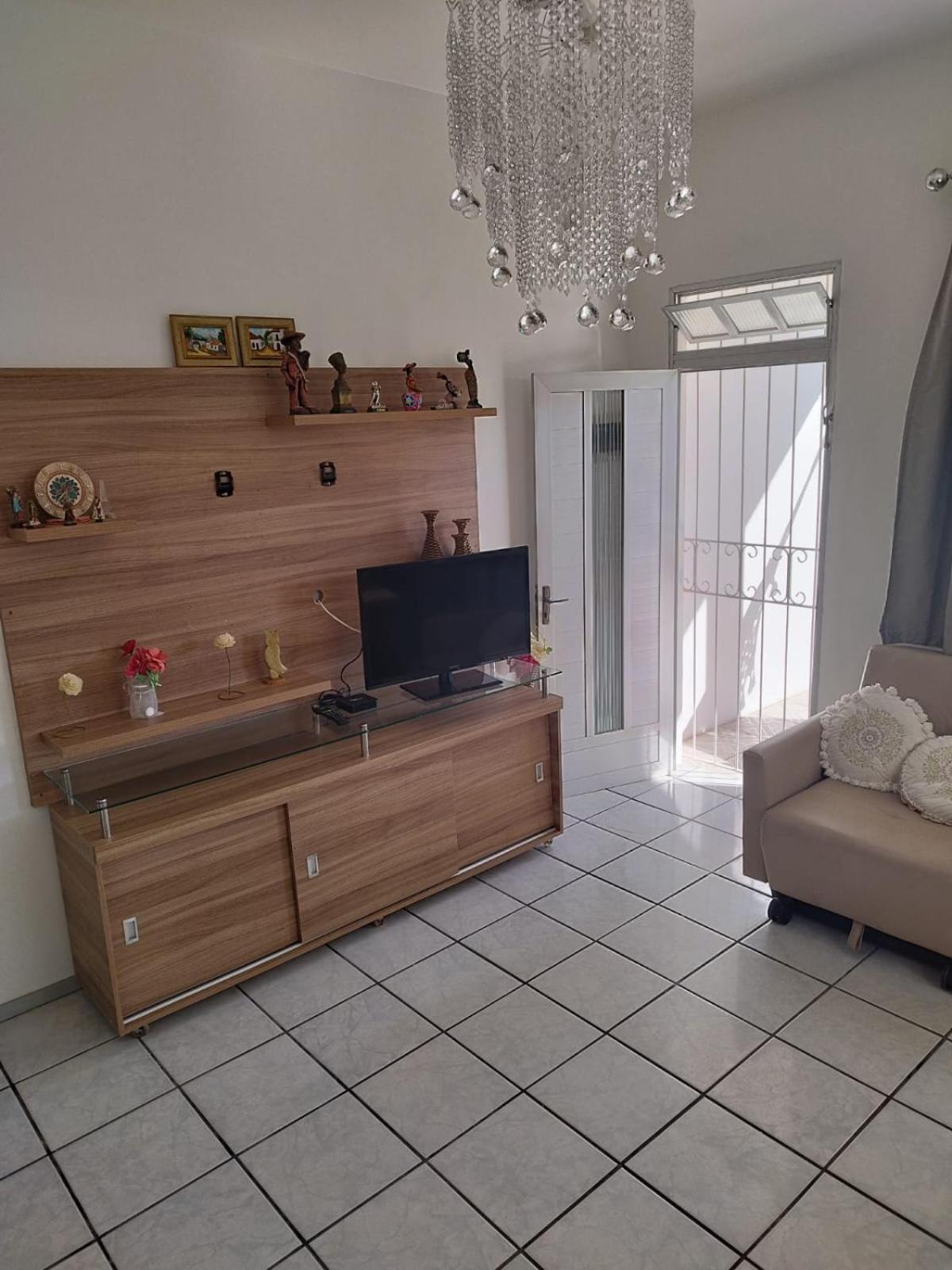 Casa tranquila com Churrasqueira - Barra da Lagoa
