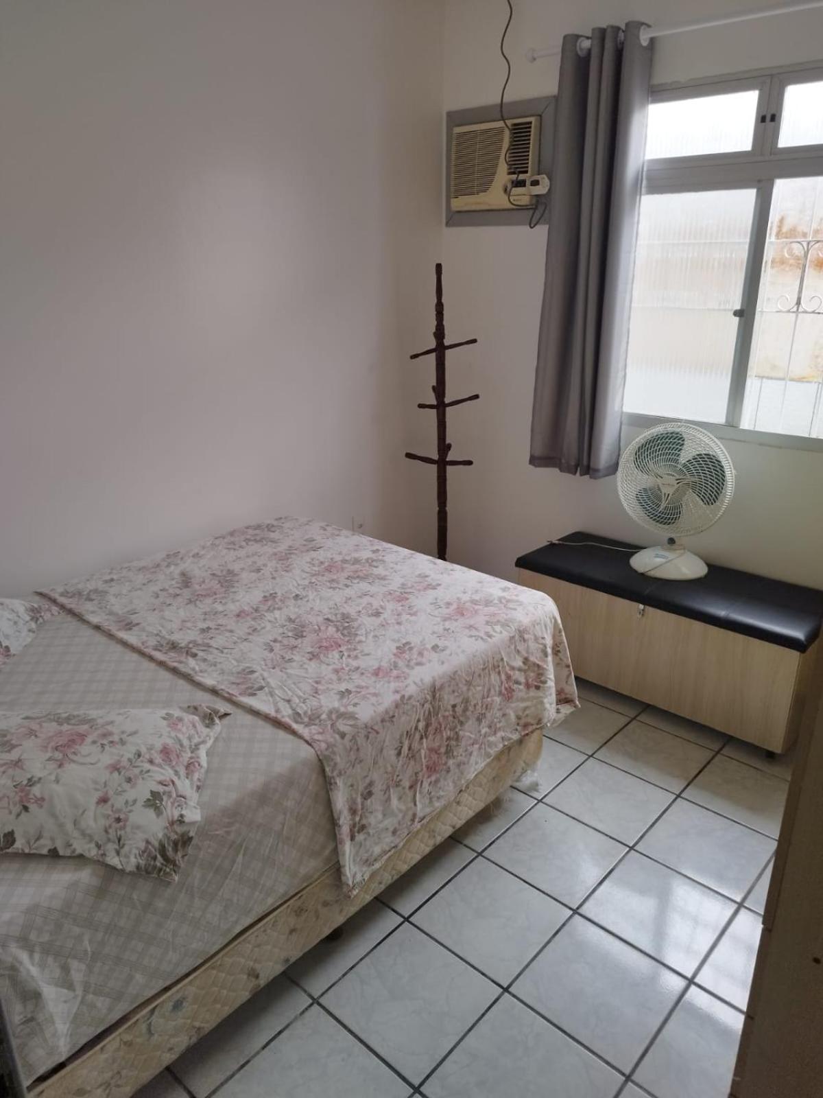 Casa tranquila com Churrasqueira - Barra da Lagoa
