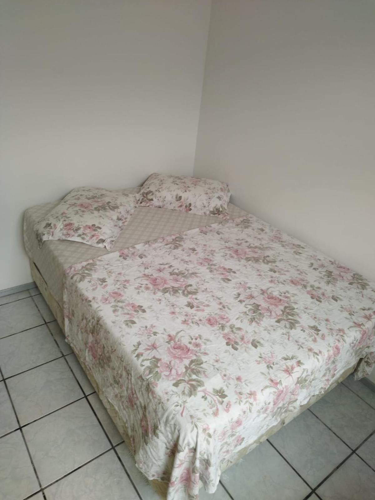 Casa tranquila com Churrasqueira - Barra da Lagoa