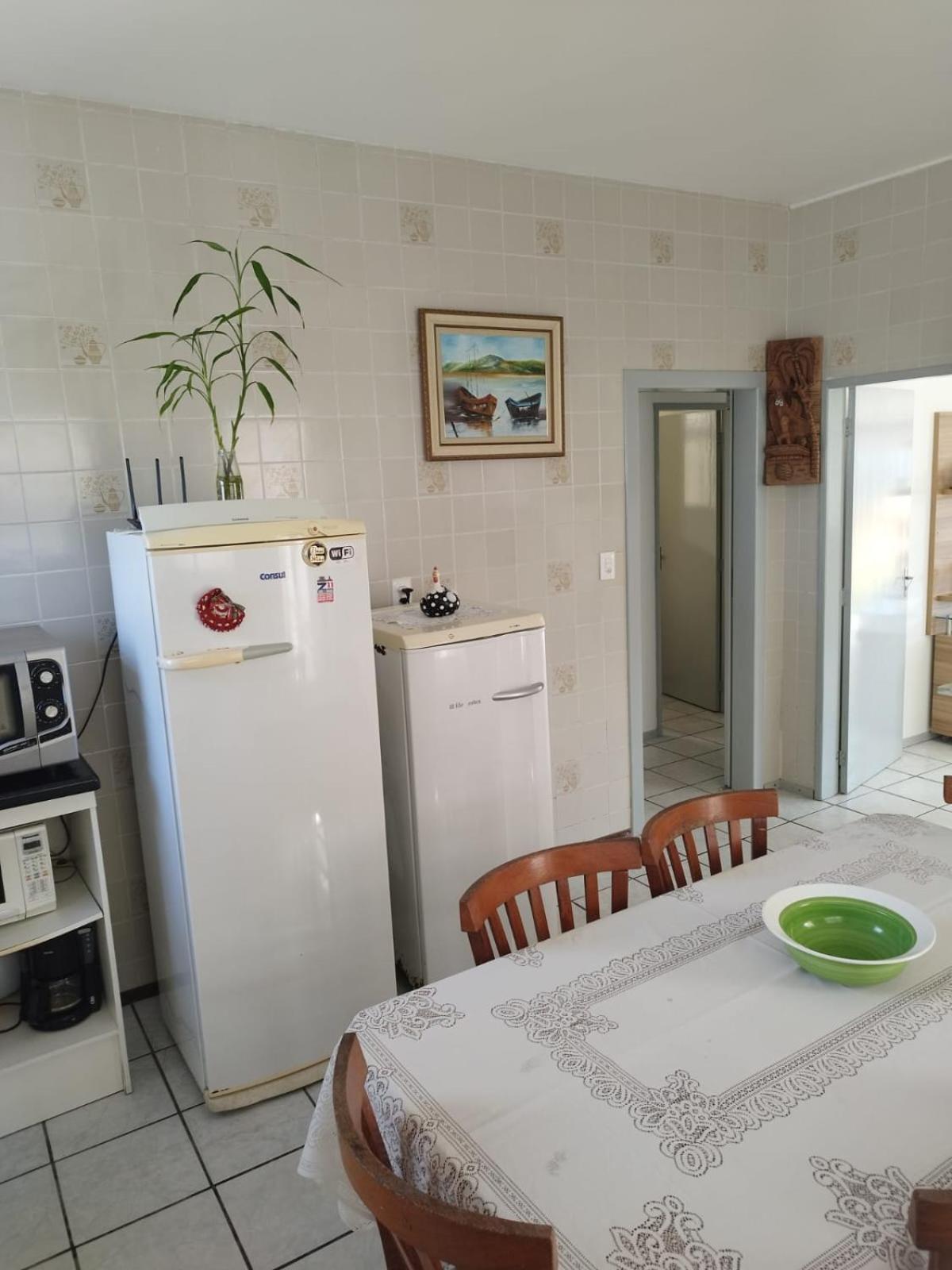 Casa tranquila com Churrasqueira - Barra da Lagoa