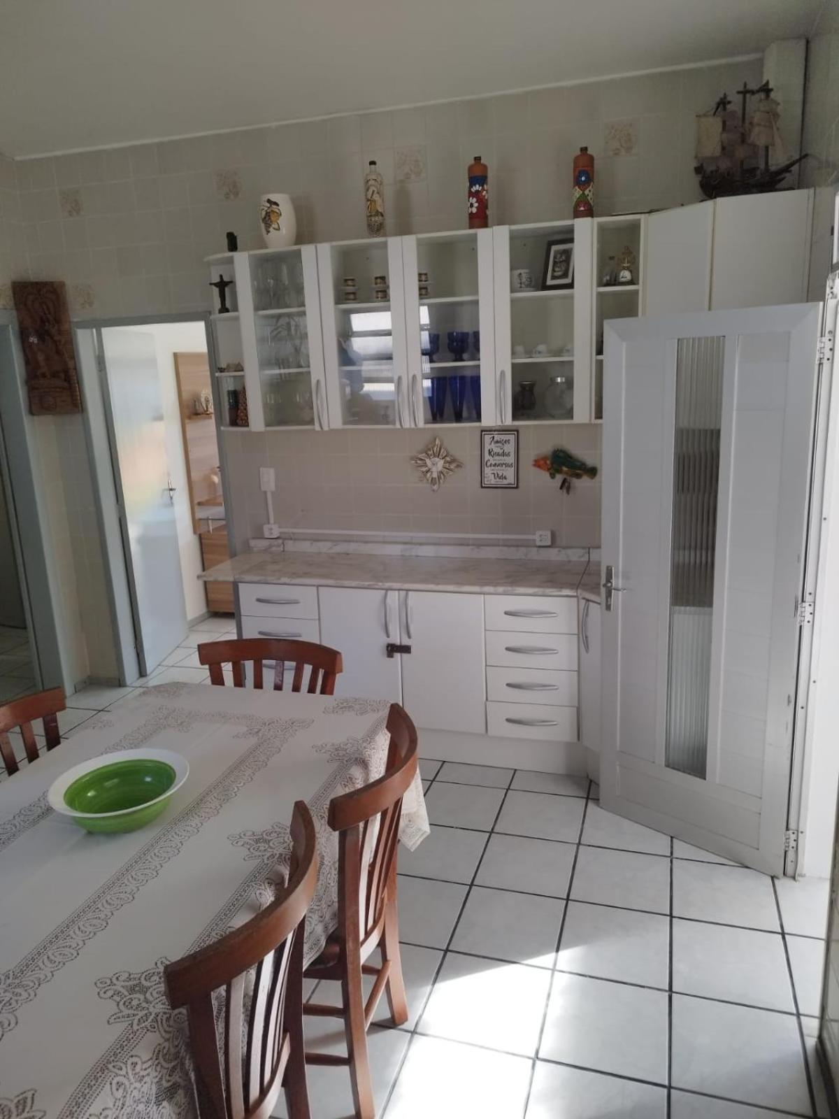 Casa tranquila com Churrasqueira - Barra da Lagoa