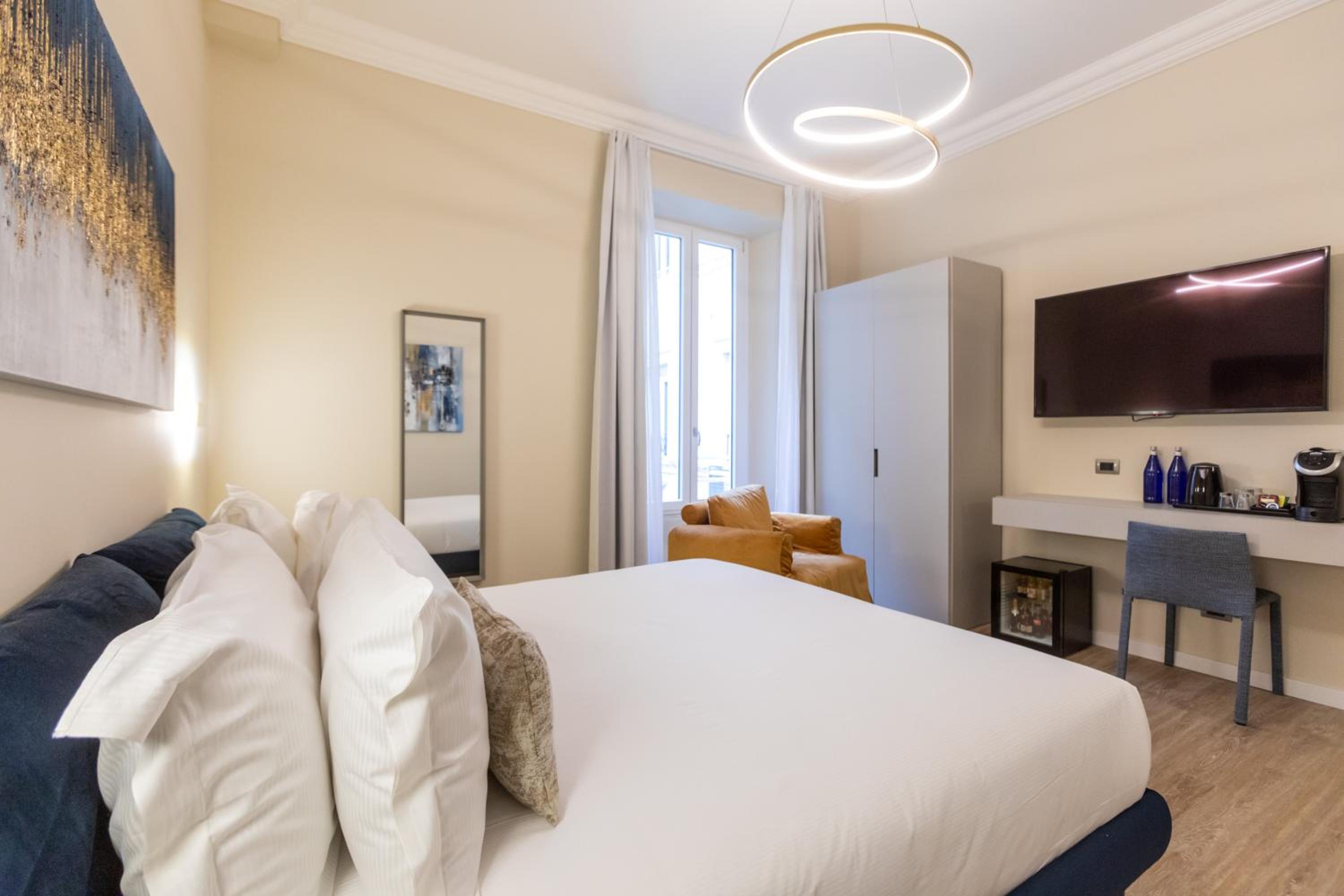 Elegantia Luxury Rooms