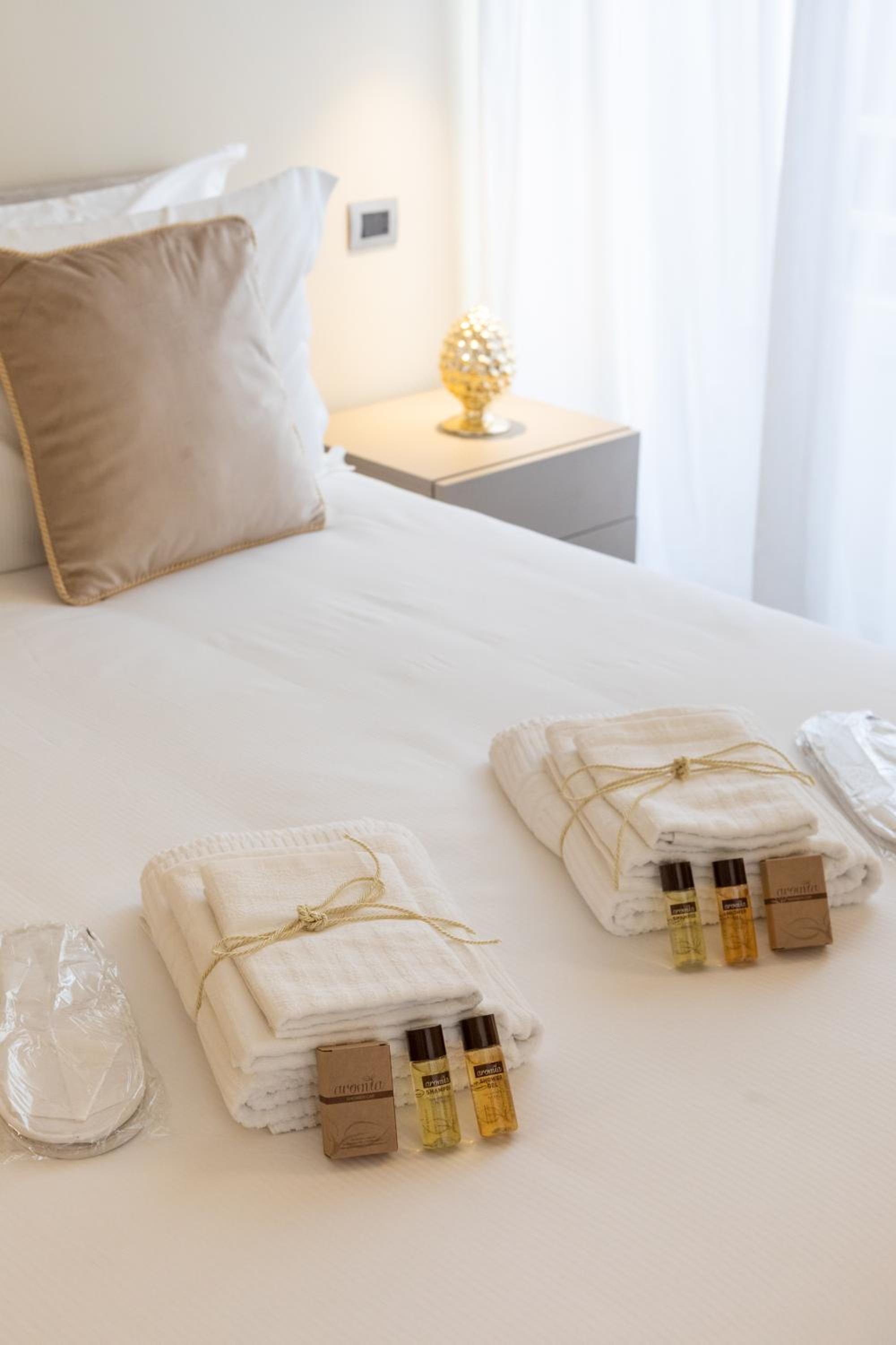Elegantia Luxury Rooms