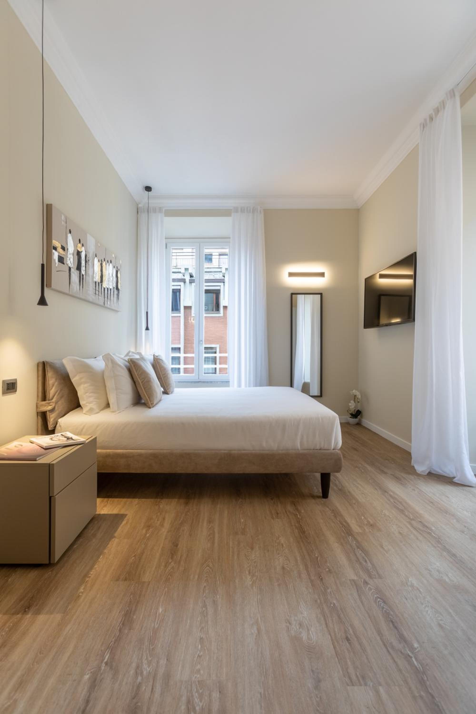 Elegantia Luxury Rooms