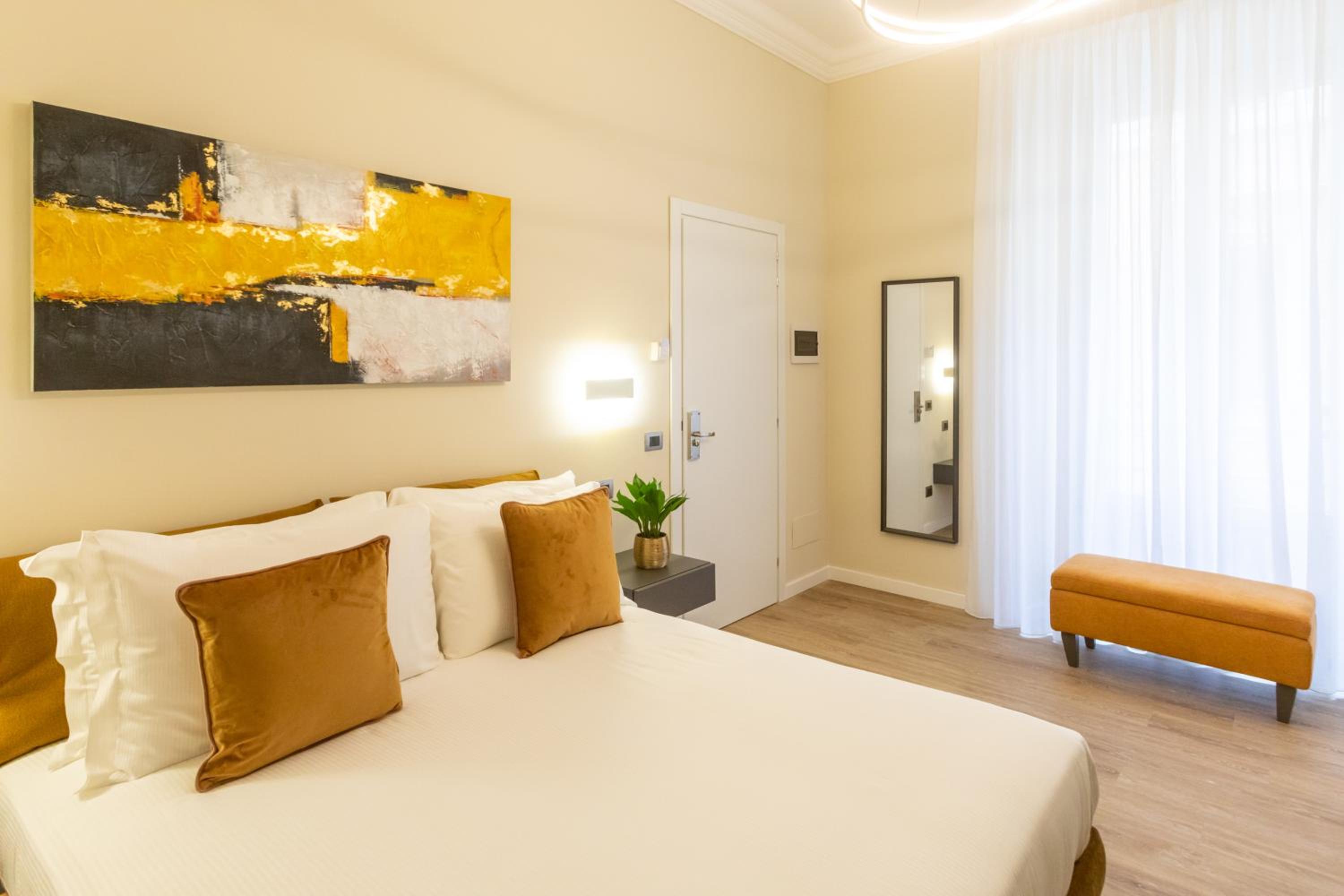 Elegantia Luxury Rooms