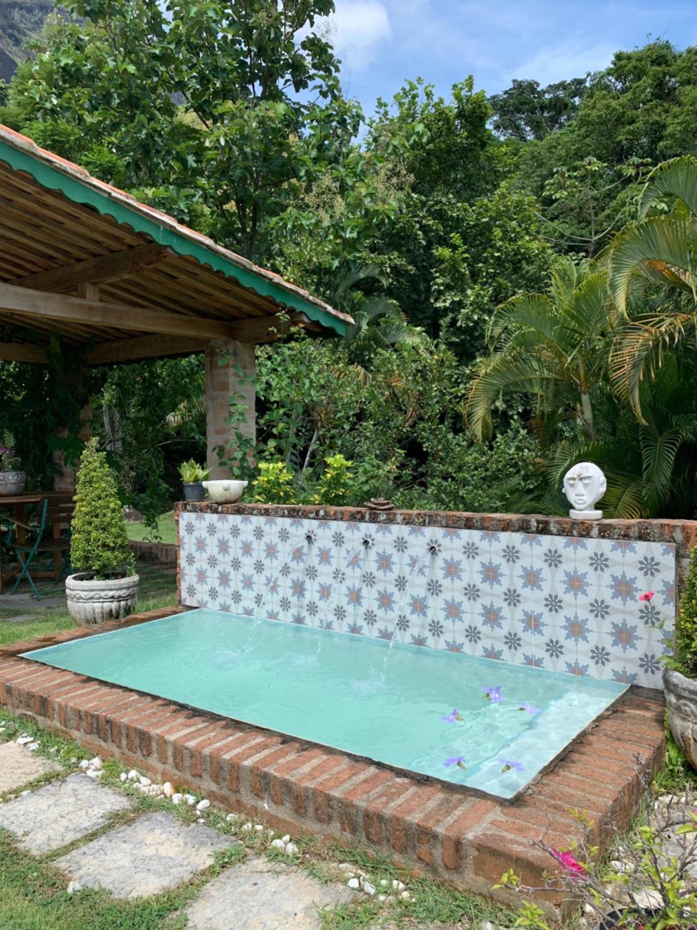 Guest House Tânia Alves