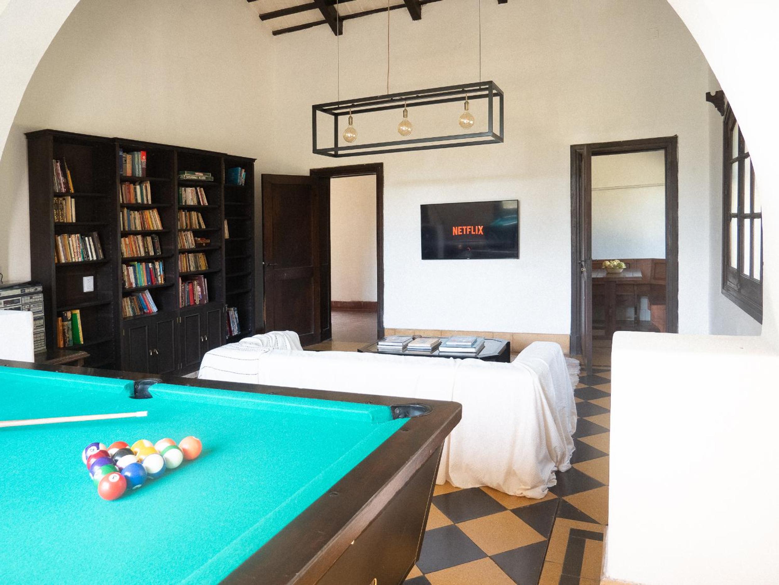 activities & amenities
