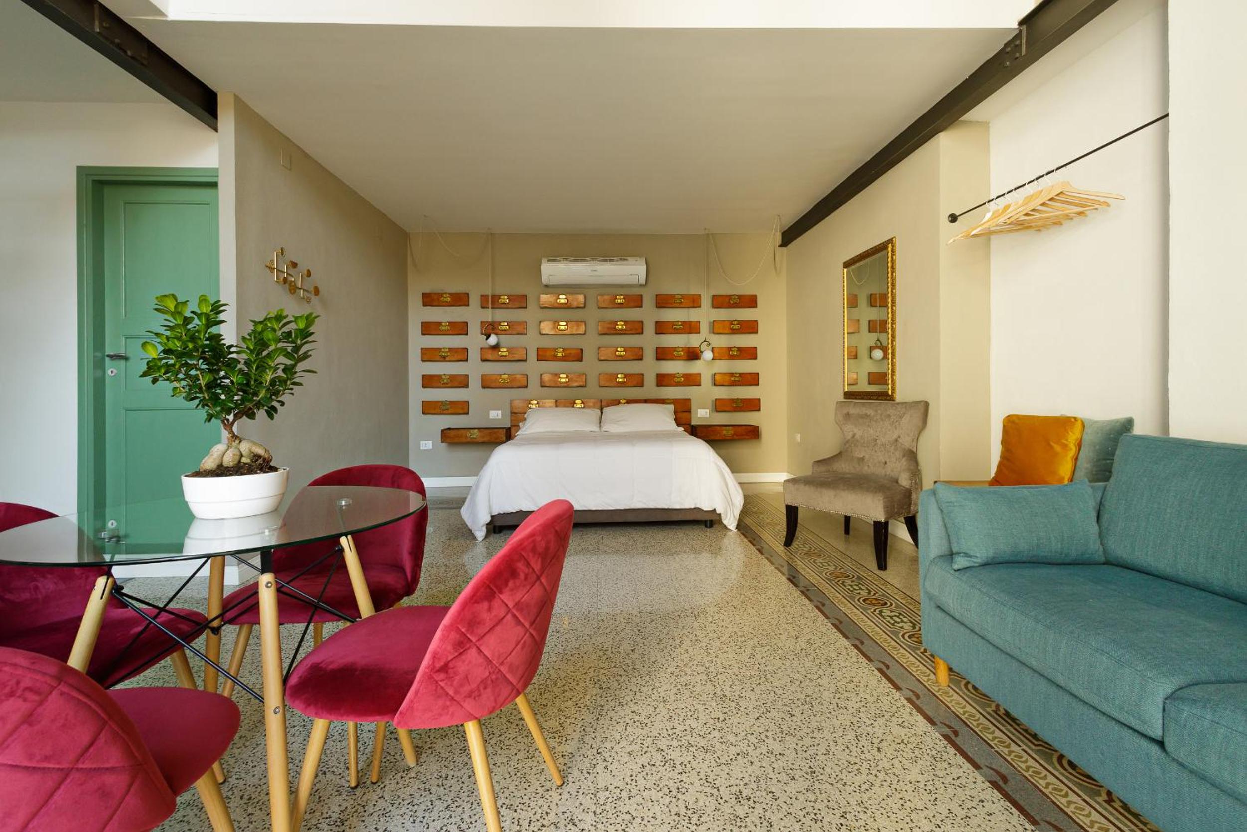 hotel room
