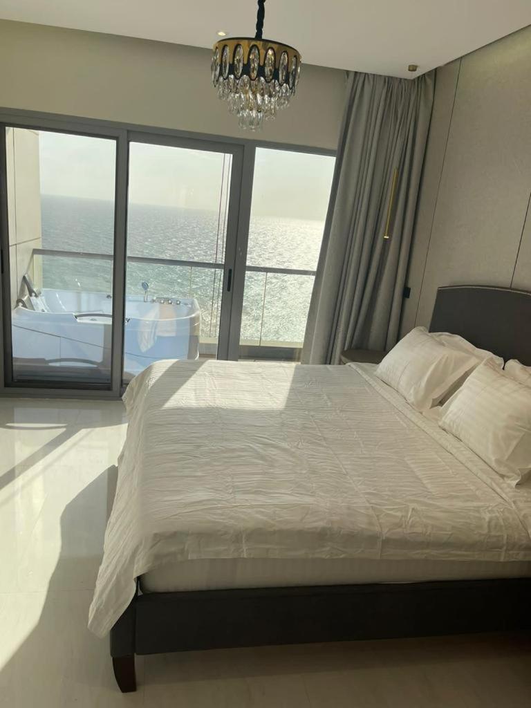 Damac Al Jawharah Tower Apartments view 4