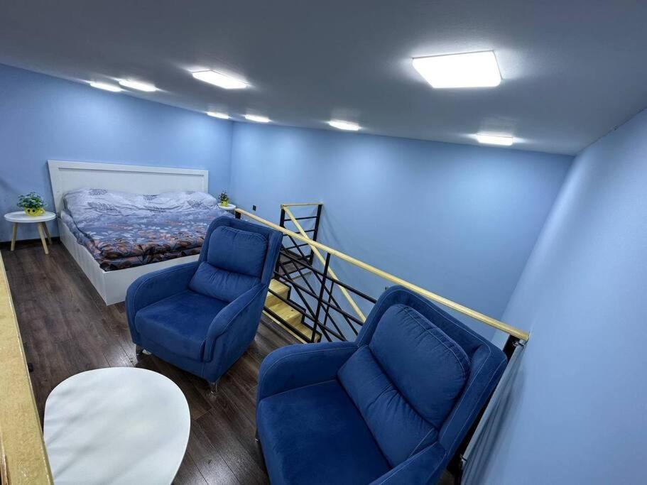 Turquoise Apartment